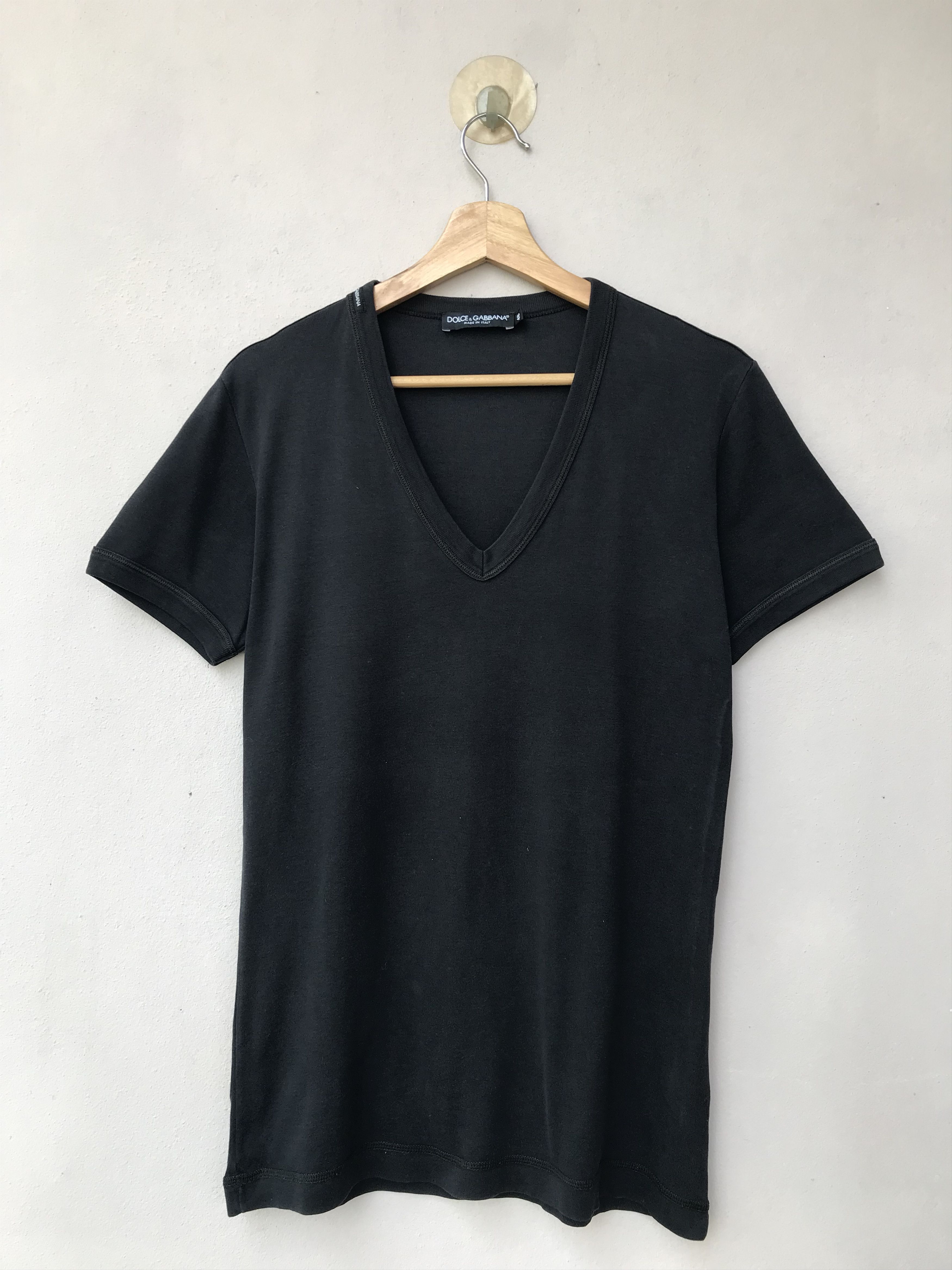 Dolce & Gabbana Dolce Gabbana V Neck Plain Tee Size US M / EU 48-50 / 2 - 1 Thumbnail