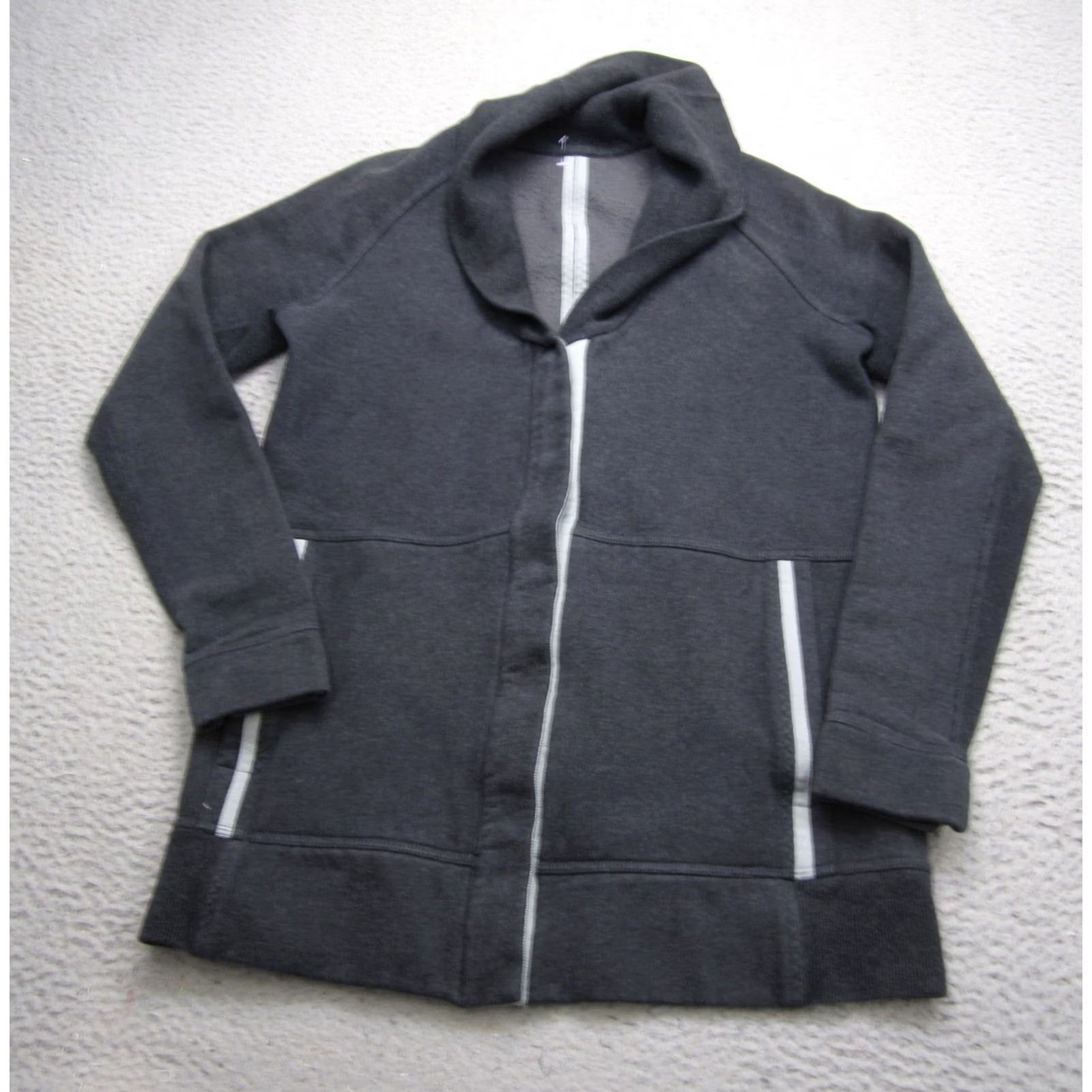 Lululemon VINTAGE? No. Size L / US 10 / IT 46 - 2 Thumbnail