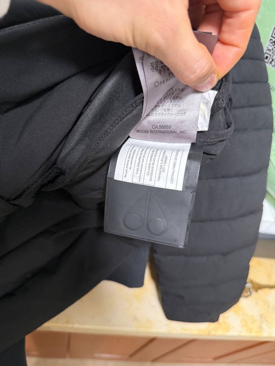 Moose Knuckles Moose Knuckles Black lightweight down puffer Jacket S NWT Size US S / EU 44-46 / 1 - 11 Thumbnail
