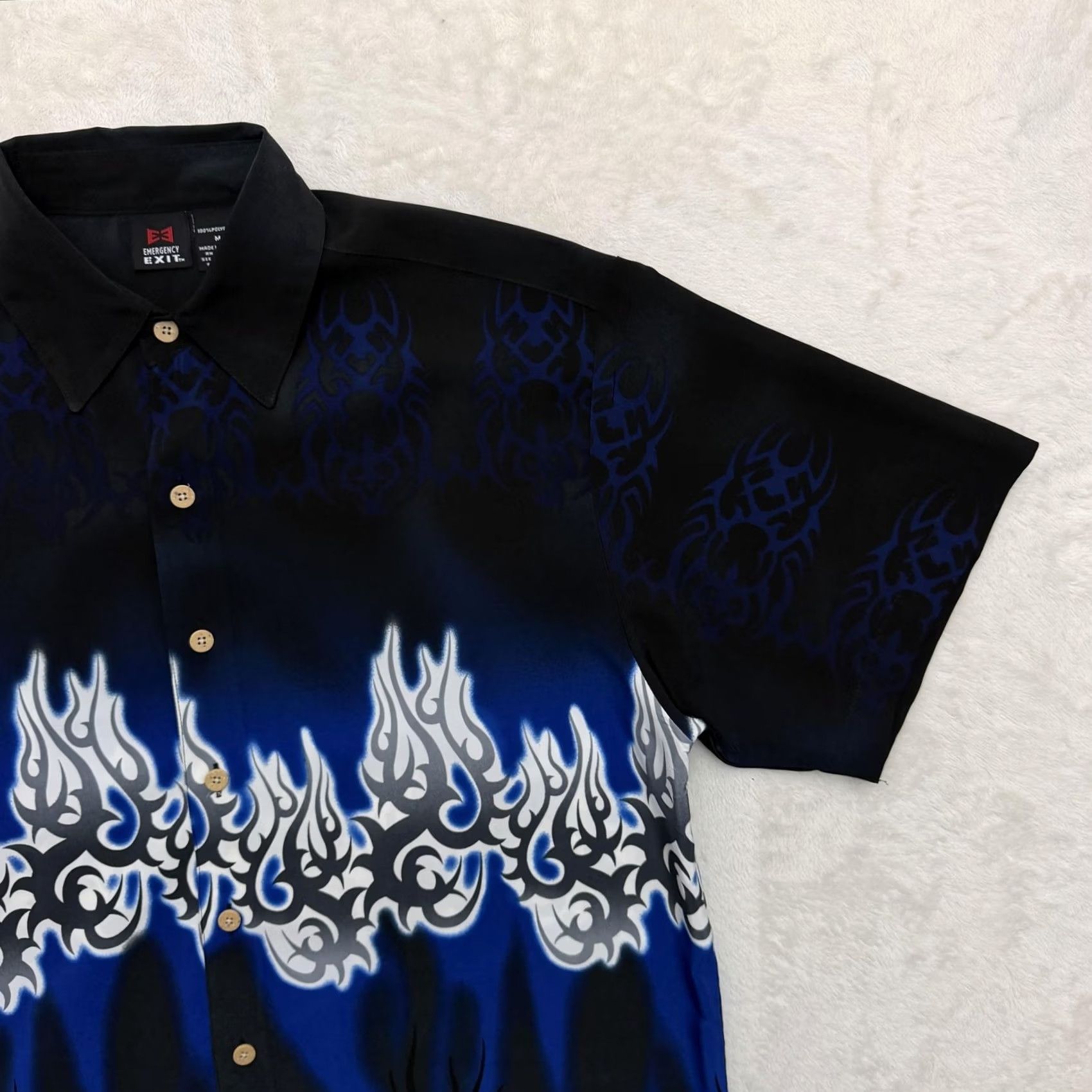 Vintage Y2K Emergency Exit Shirt Mens Medium Blue Flame Graphic Button Up Casual Size US M / EU 48-50 / 2 - 3 Thumbnail