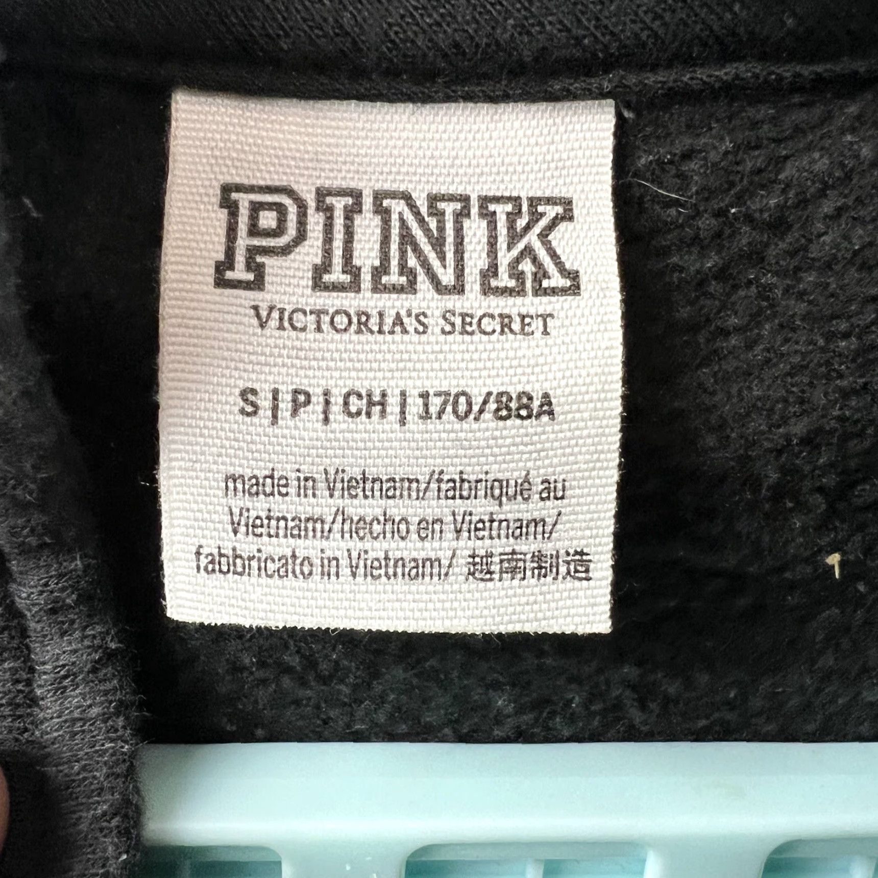 Victoria's Secret VINTAGE Victoria's Secret PINK Varsity Camo Black Half Zip Hoodie Women's Size Small Activewear Size S / US 4 / IT 40 - 5 Thumbnail