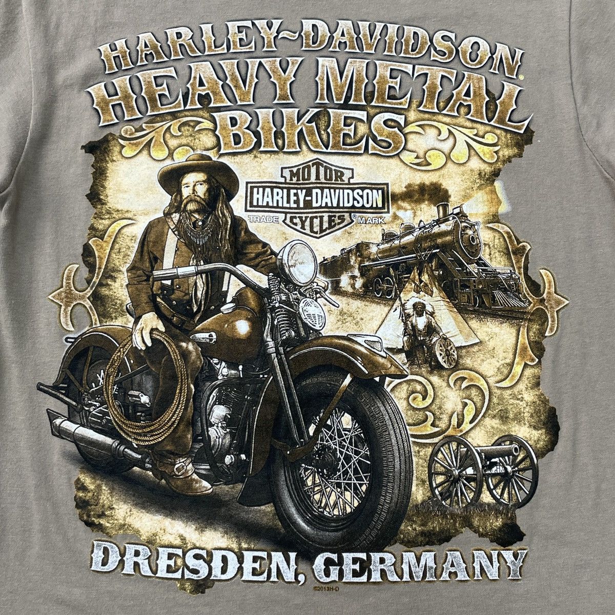 Harley Davidson Harley Davidson Motorcycles Dresden Germany T-Shirt Size S Size US S / EU 44-46 / 1 - 20 Thumbnail