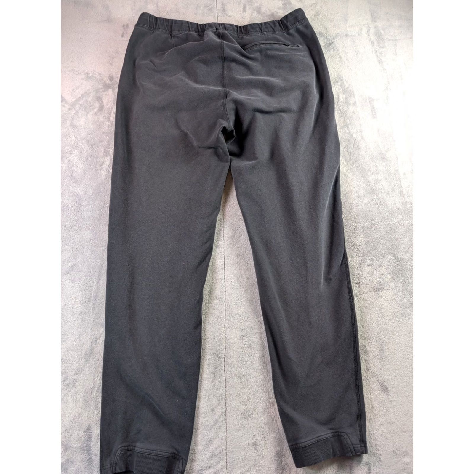 Vintage Mack Weldon ACE Sweatpant Sweatpants Men's 2XL Gray Pockets Tapered Athletic Athleisure Modern Jogging Running Gym Casual Activewear Casual Mens Size US 39 - 4 Thumbnail