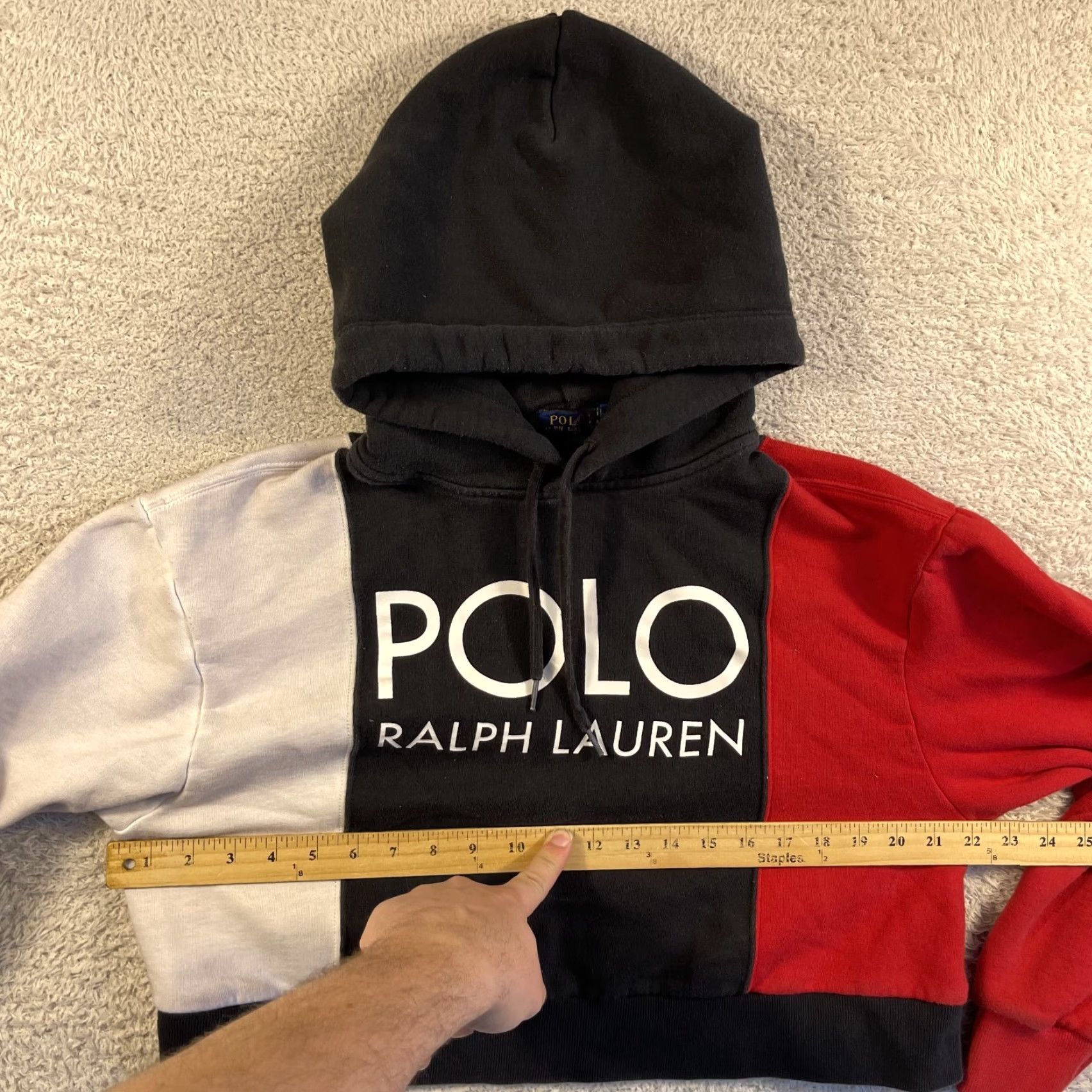 Polo Ralph Lauren **Ralph Lauren Women's Medium Red Hoodie Black Colorblock Pullover** User: **Polo Ralph Lauren Women's Medium Red Colorblock Hoodie Black Pullover** Size M / US 6-8 / IT 42-44 - 7 Thumbnail