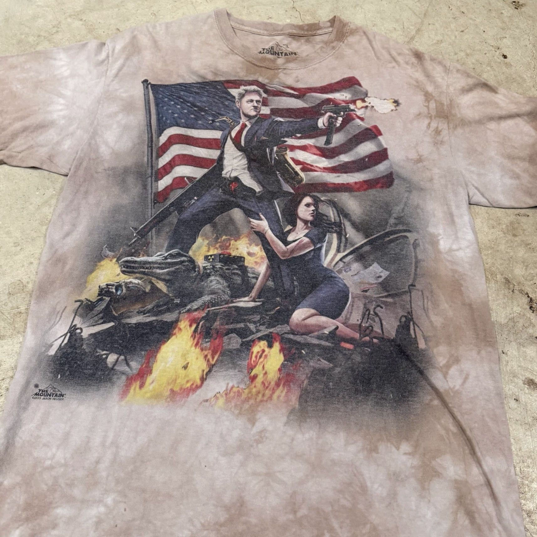 The Mountain The Mountain Bill Clinton & Monica Lewinsky Funny Tan Men's L Shirt Size US L / EU 52-54 / 3 - 5 Thumbnail
