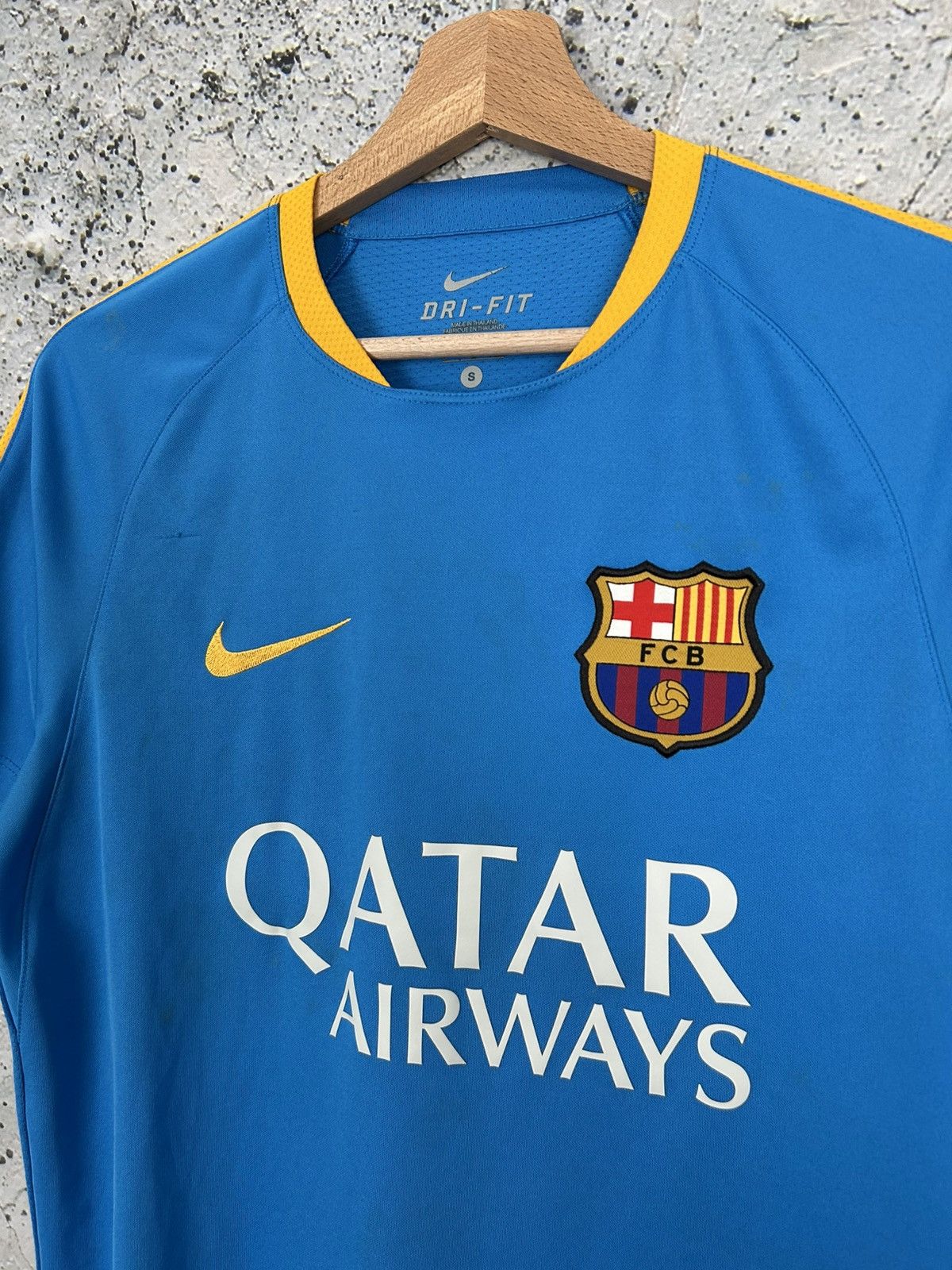 Nike Nike FC Barcelona Soccer Jersey Football Vintage Sport Rare Size US S / EU 44-46 / 1 - 3 Thumbnail