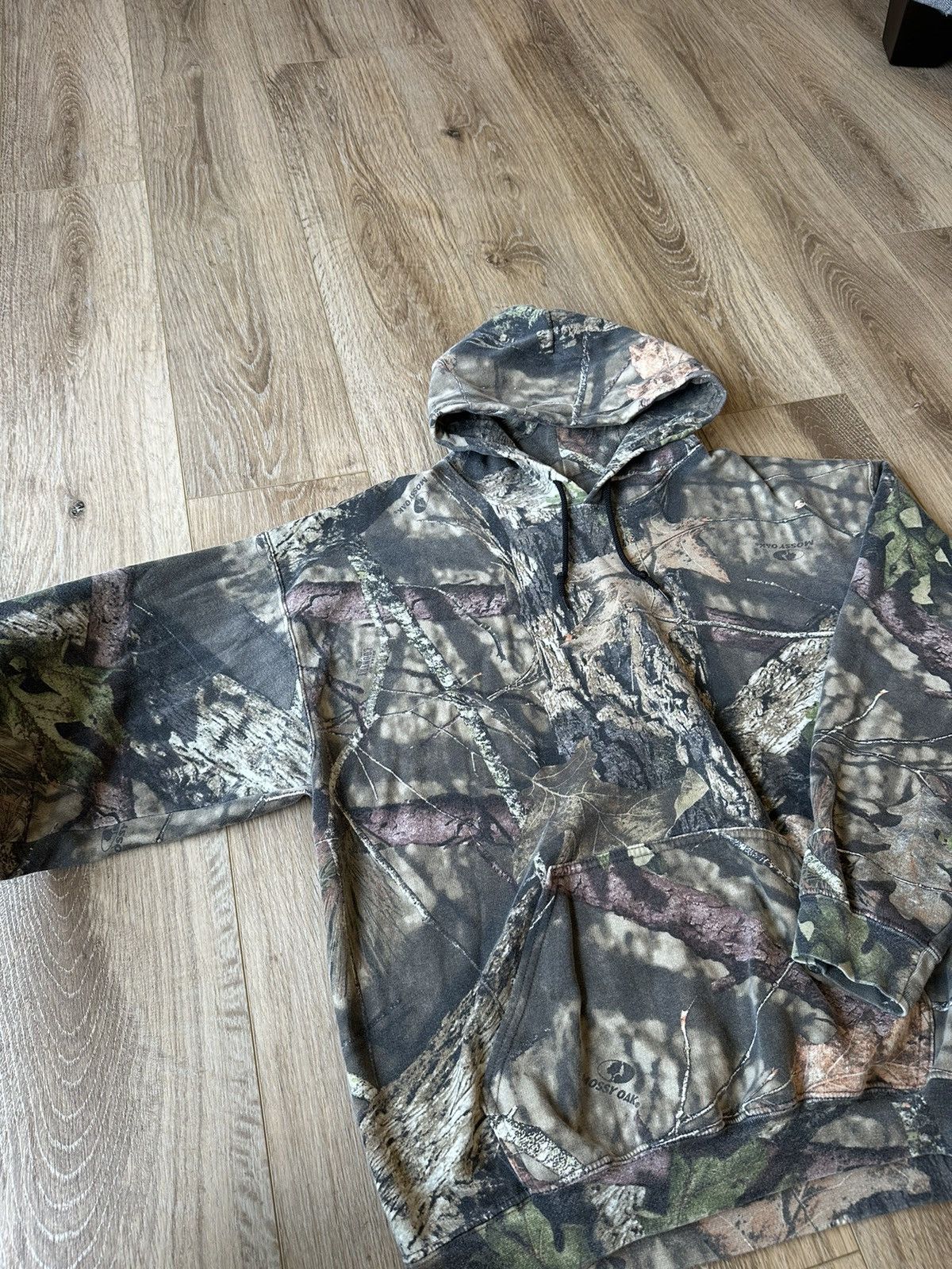 Realtree × Vintage Y2K FOREST PRINT HOODIE CAMO REALTREE Size US L / EU 52-54 / 3 - 4 Thumbnail