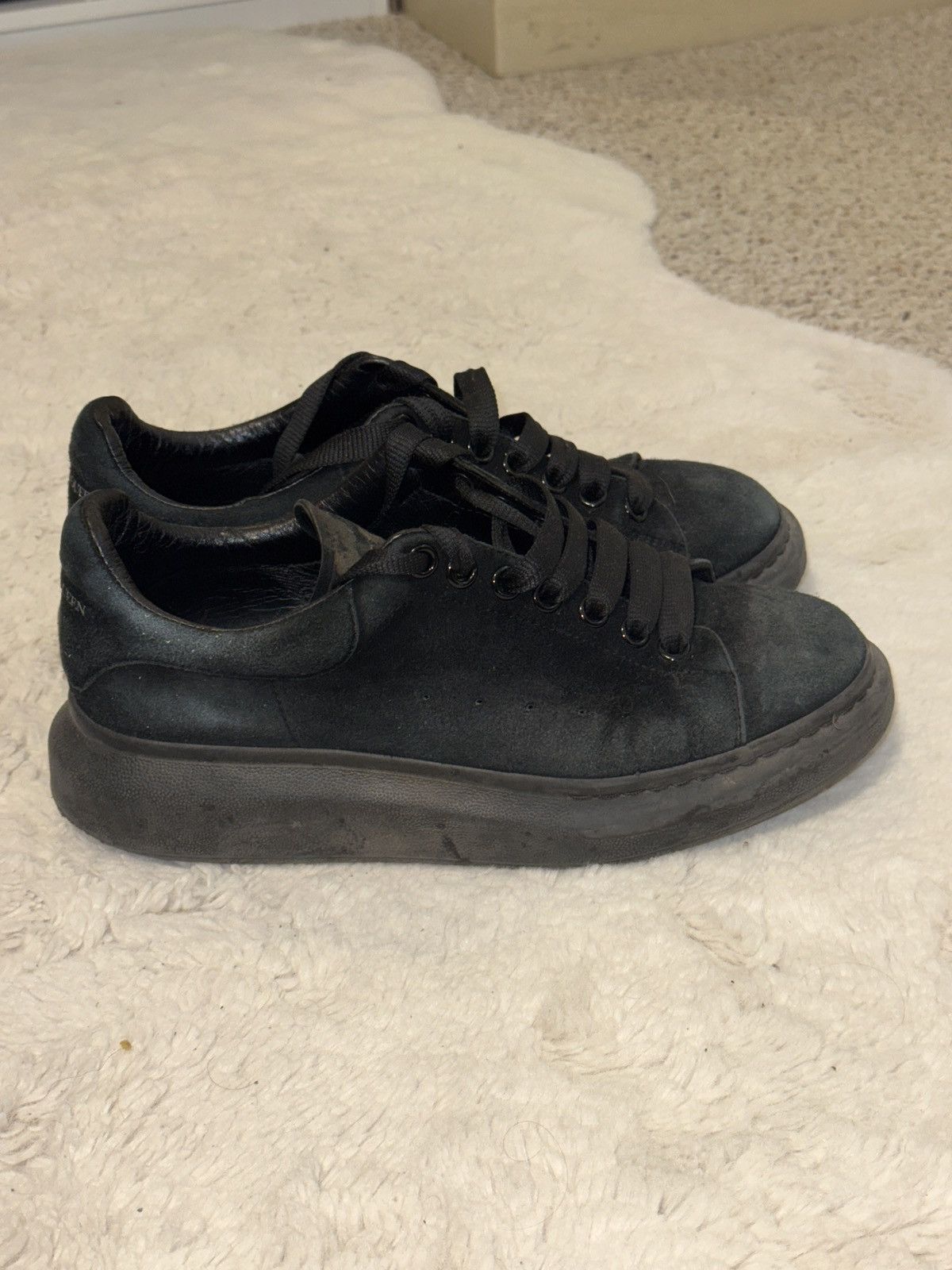Alexander McQueen Alexander McQueen All Black Suede Sneakers Size US 8.5 / EU 41-42 - 3 Thumbnail