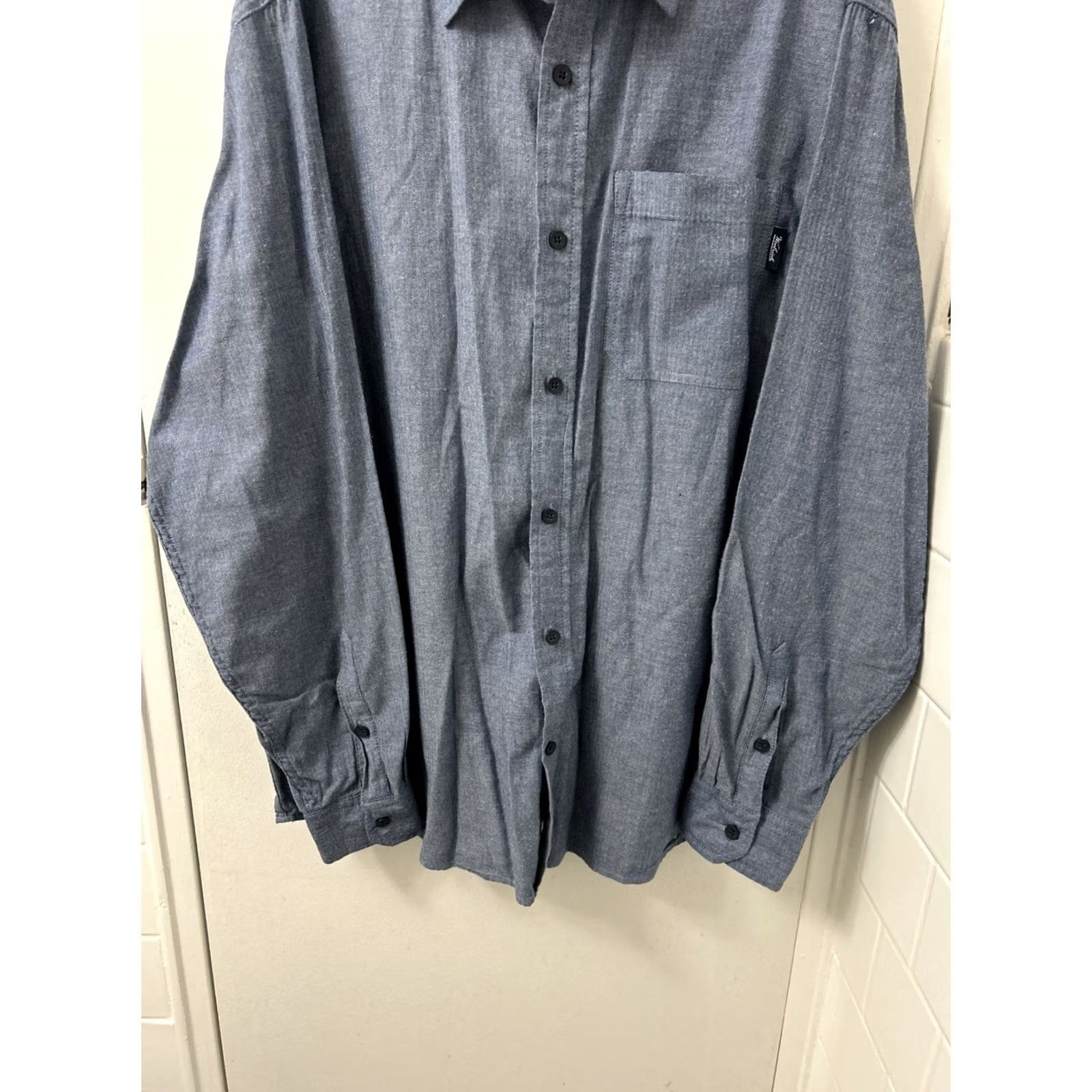 Vintage VINTAGE Woolrich Shirt Mens XL Blue Herringbone 100% Organic Cotton Button Down L/S Size US XL / EU 56 / 4 - 3 Thumbnail