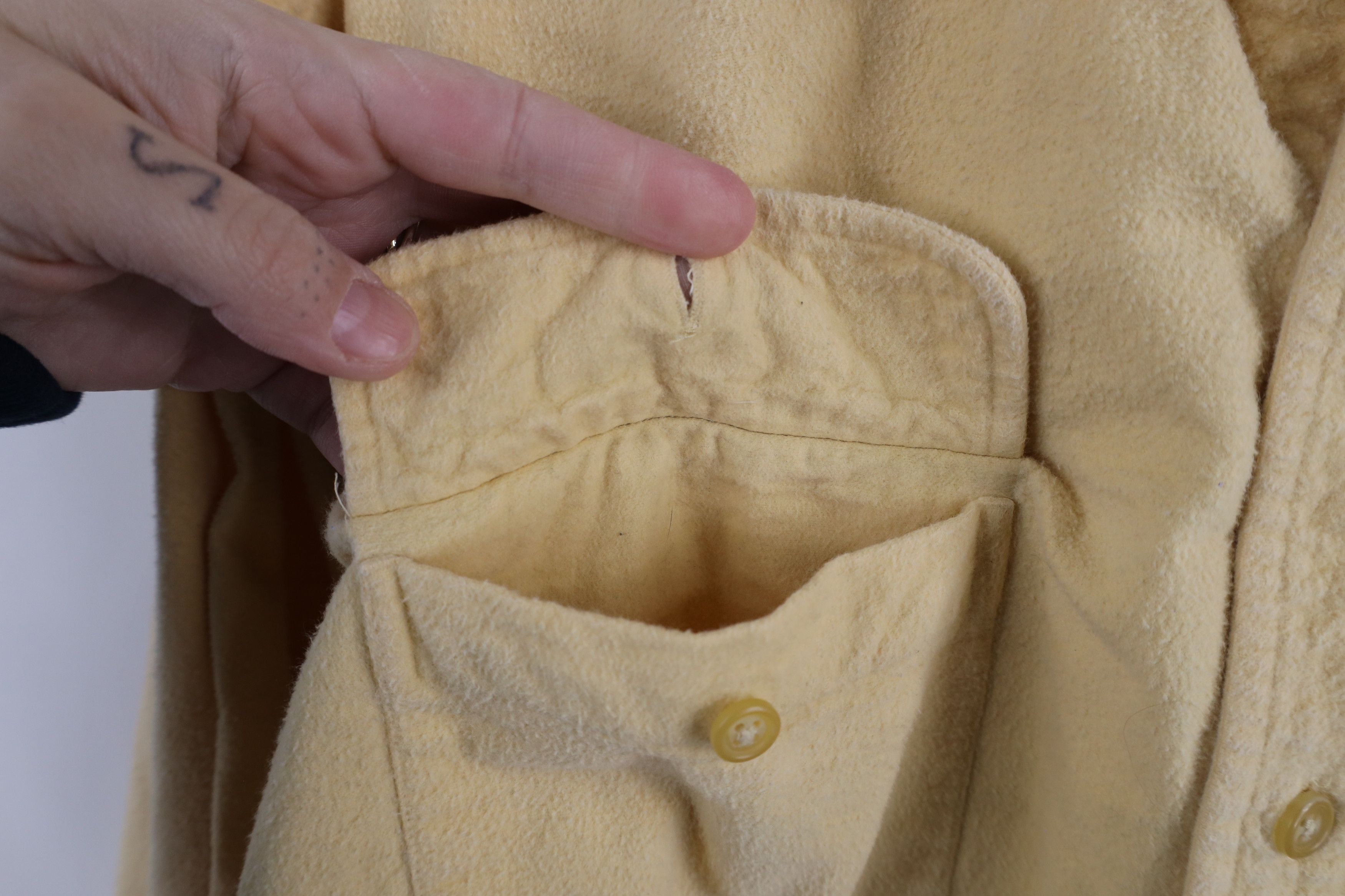 Lands' End × Vintage Vintage 90s Lands End Chamois Cloth Button Shirt Yellow Size US XL / EU 56 / 4 - 6 Thumbnail