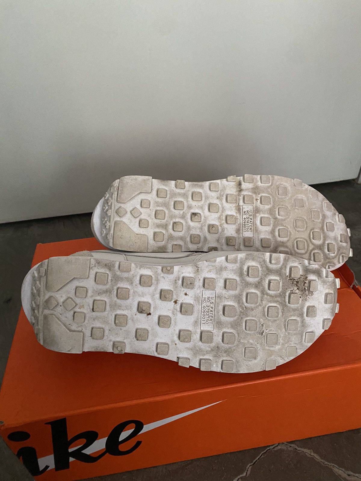 Nike × Sacai Nike Sacai LD Waffle White Nylon Size US 9.5 / EU 42-43 - 10 Thumbnail