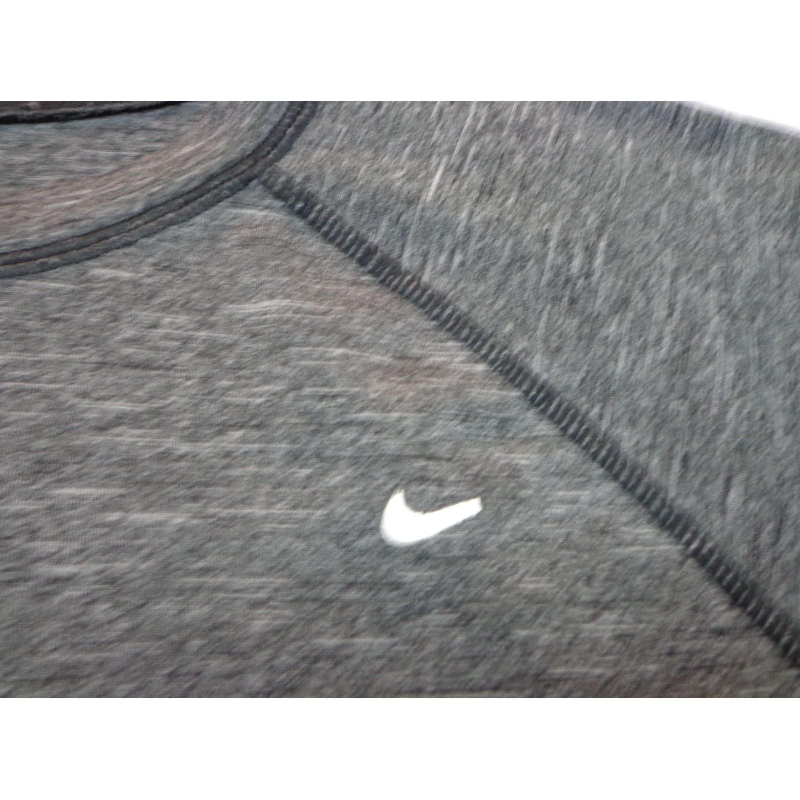Nike Nike Dri Fit T‑Shirt Charcoal Heather Gray Size L Mens Athletic Running & Jogging Shirt Size US L / EU 52-54 / 3 - 3 Thumbnail