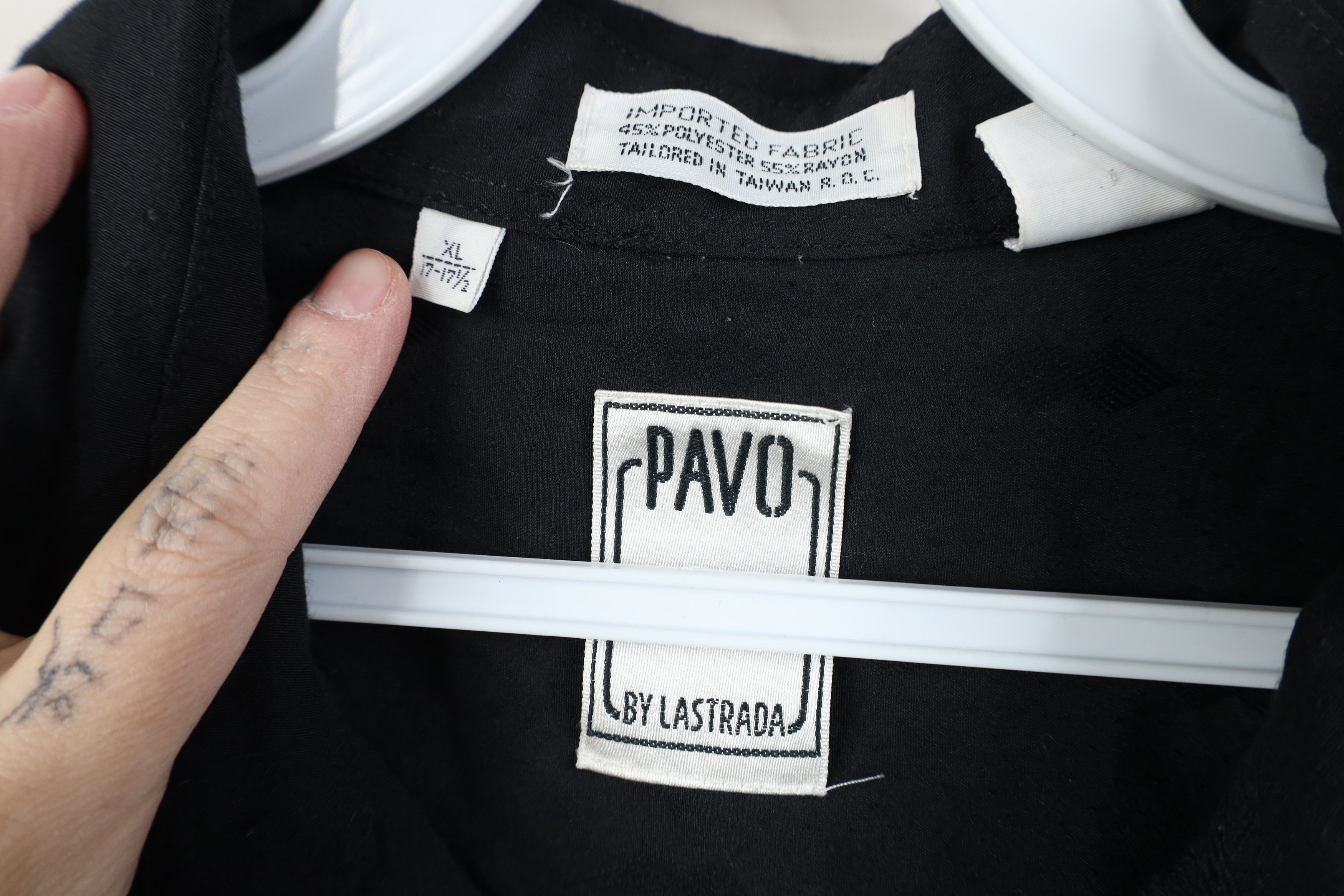 Vintage Vintage 90s Streetwear Gabardine Diamond Collared Shirt Size US XL / EU 56 / 4 - 5 Thumbnail