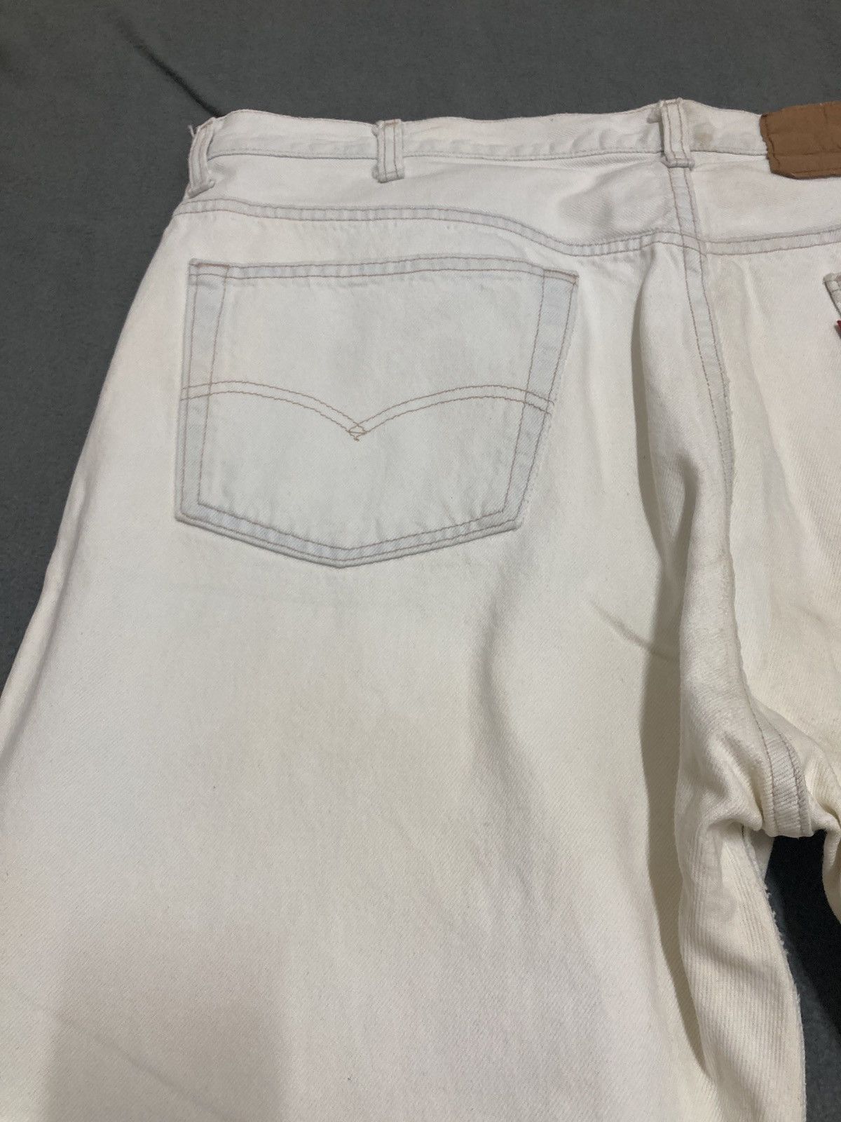 Levi's Vintage 80’s Levis 501 jeans Made in USA for Men Size US 42 / EU 58 - 11 Thumbnail