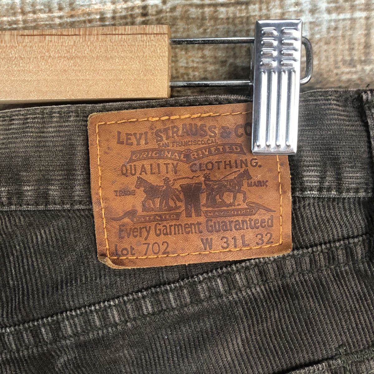 Levi's DLL Levis 702 Brown Corduroy cargo Pants #C012 Size US 31 - 17 Thumbnail