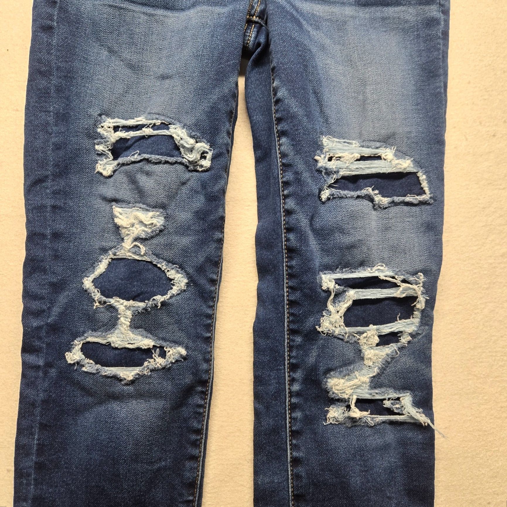 American Eagle Outfitters American Eagle Next Level Stretch Distressed Mid Rise Jegging Adult Women's 4 Size 27" / US 4 / IT 40 - 2 Thumbnail