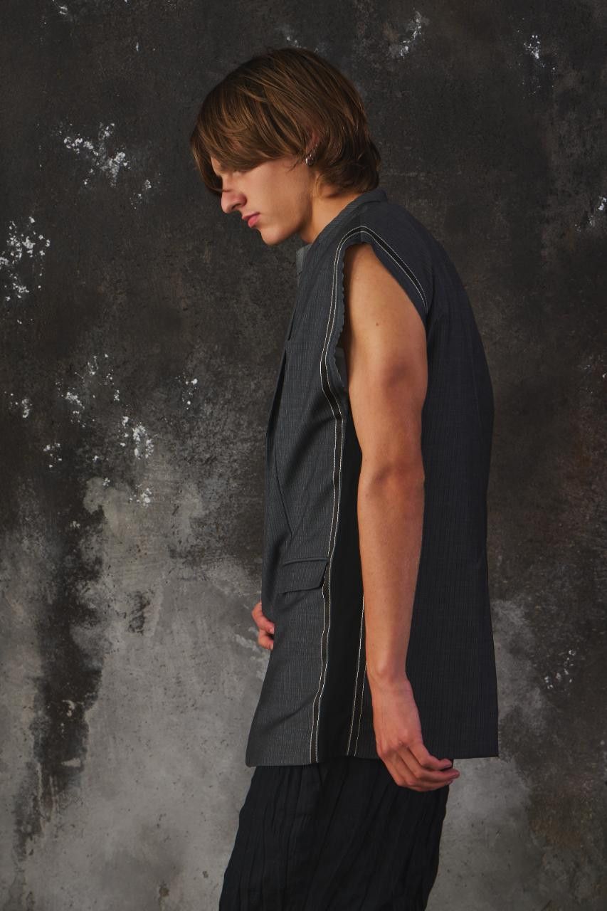 Dior Dior Homme Wool Mohair Sleeveless Tailored Vest Size US S / EU 44-46 / 1 - 2 Thumbnail