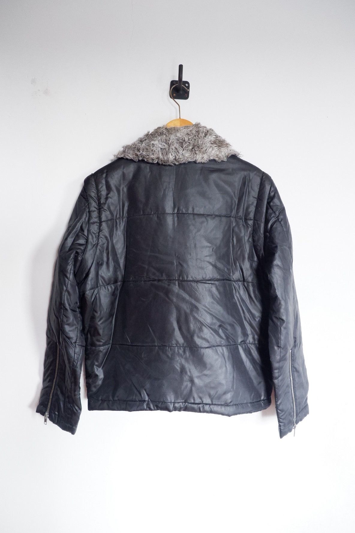 Tornado Mart Vintage Evolution Faux Fur Neck Puffer Jacket Size US L / EU 52-54 / 3 - 2 Thumbnail