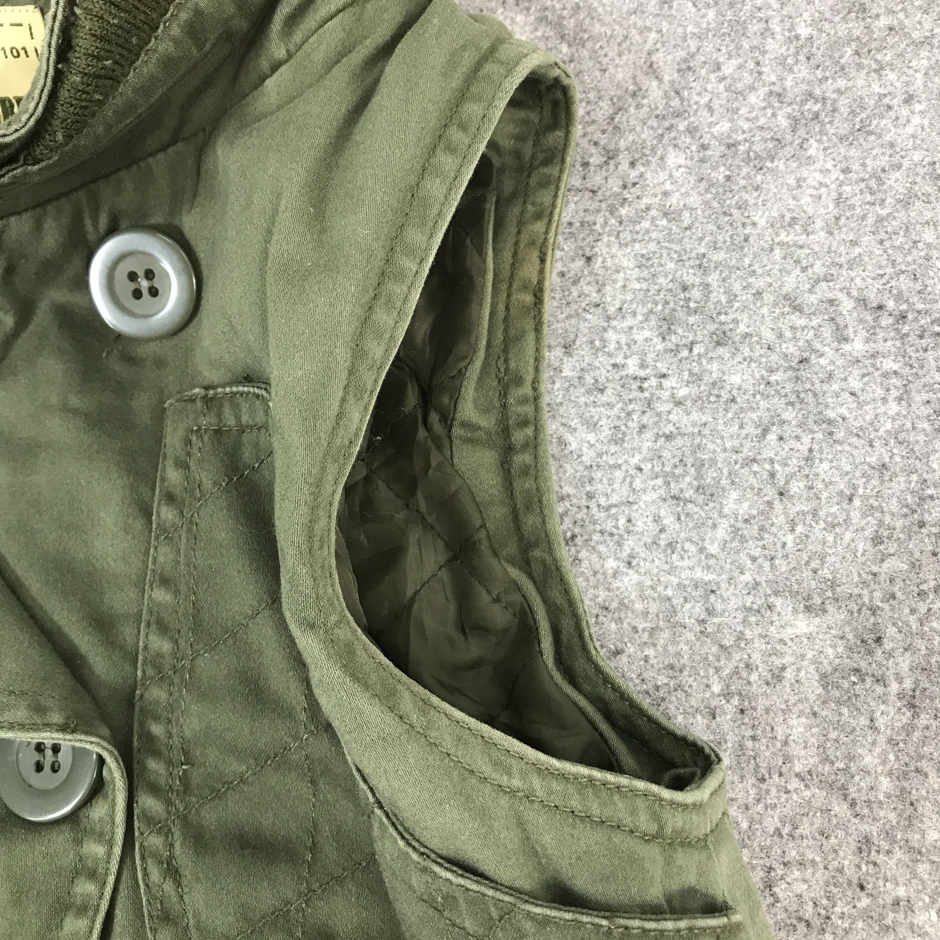 Japanese Brand BACK NUMBER MILITARY TROOP BONO VEST K64B13 Size US M / EU 48-50 / 2 - 5 Thumbnail