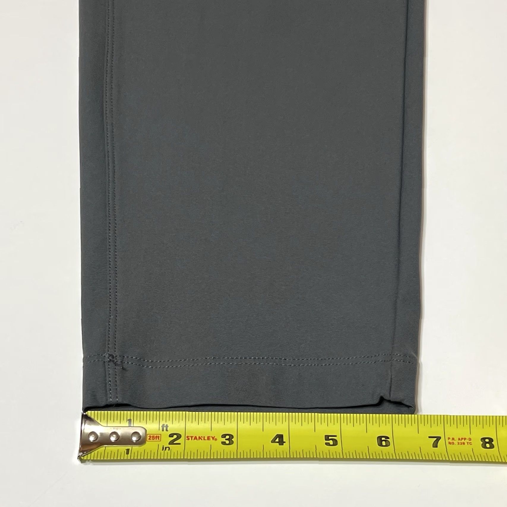 Fabletics Fabletics Pants Mens Tag 35x32 (35x29) Gray The Don Cargo Stretch Chino Classic Slim Fit Business Casual Tapered Mens Size US 35 - 7 Thumbnail
