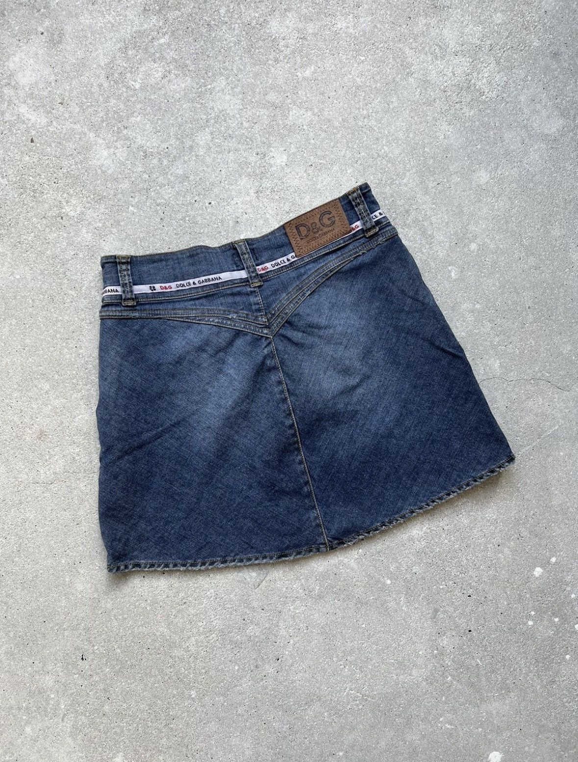 Dolce & Gabbana Vintage Dolce&Gabbana Denim Skirt Size 30" / US 8 / IT 44 - 13 Thumbnail