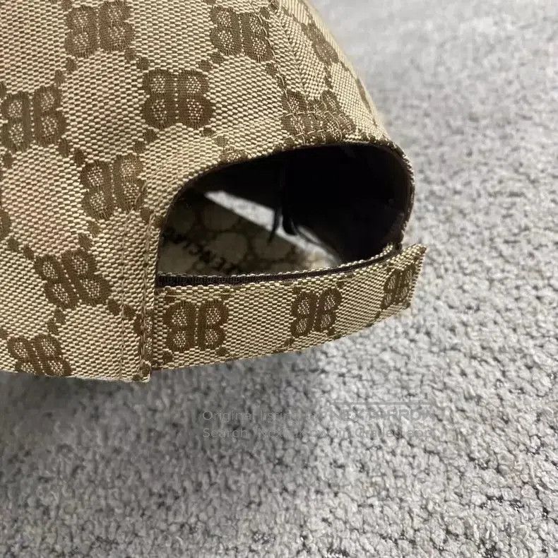 Balenciaga Gucci Balenciaga Logo Brown Cap. Size ONE SIZE - 4 Thumbnail