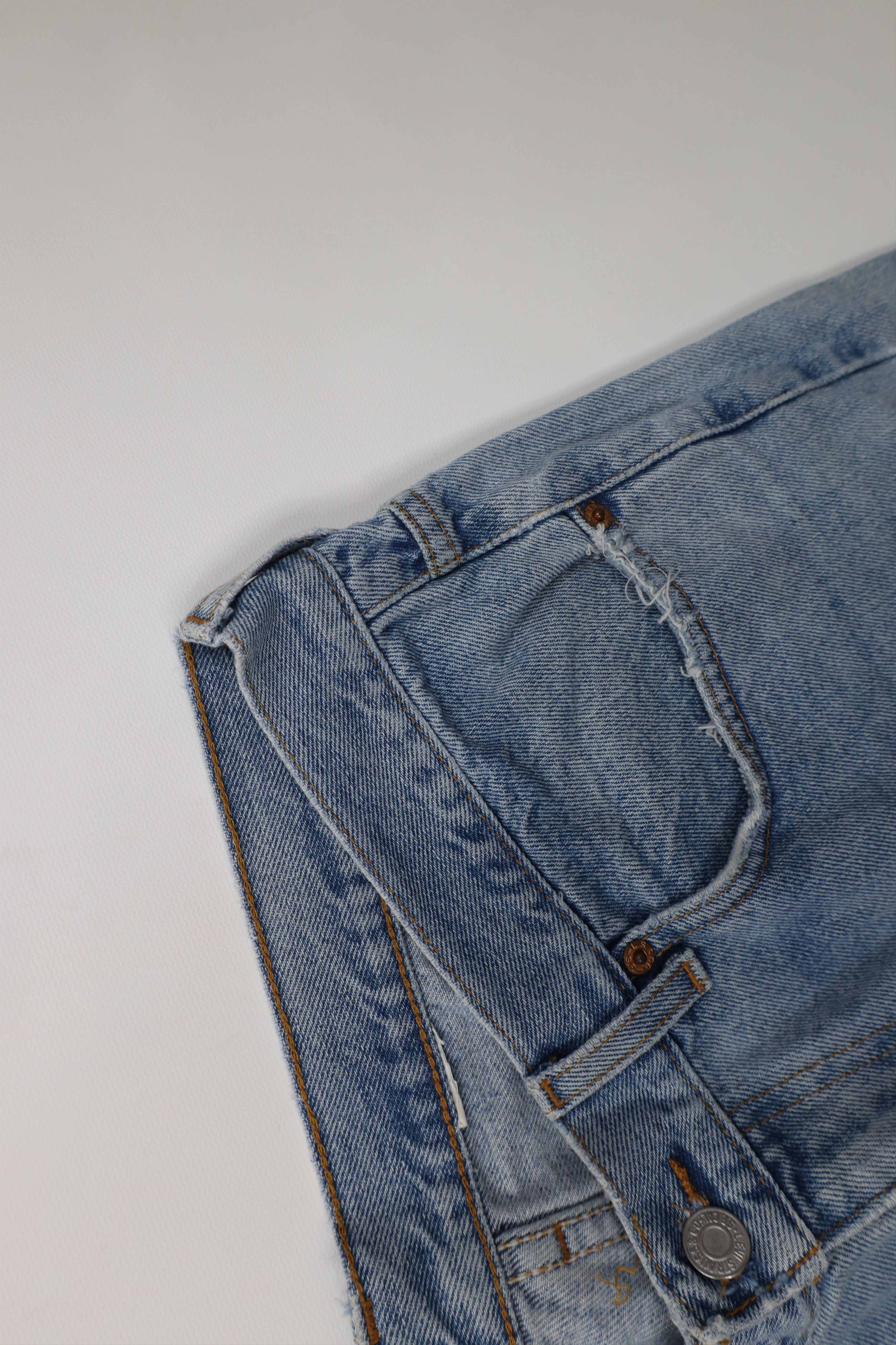Levi's Vintage 90s Levis 512 Slim Taper Fit Denim Jeans Blue Size US 34 / EU 50 - 9 Thumbnail