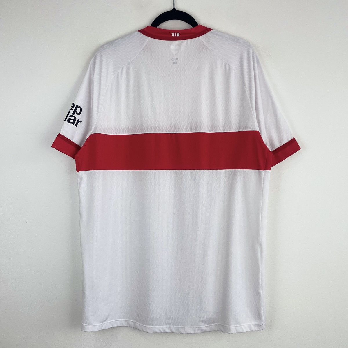 Other VfB Stuttgart Home Men’s Jersey Shirt 2024/2025 size XL Size US XL / EU 56 / 4 - 6 Thumbnail