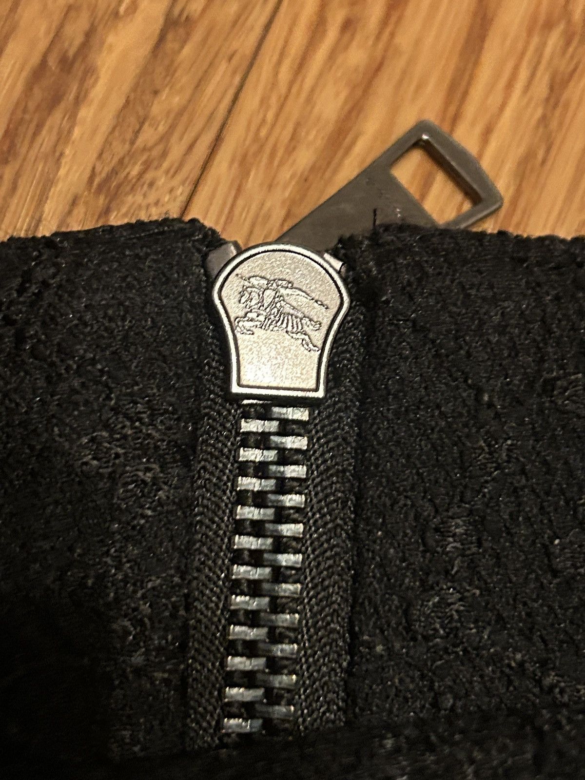 Burberry Burberry Knee Length Black Lace Skirt size US 4 Size 27" / US 4 / IT 40 - 6 Thumbnail