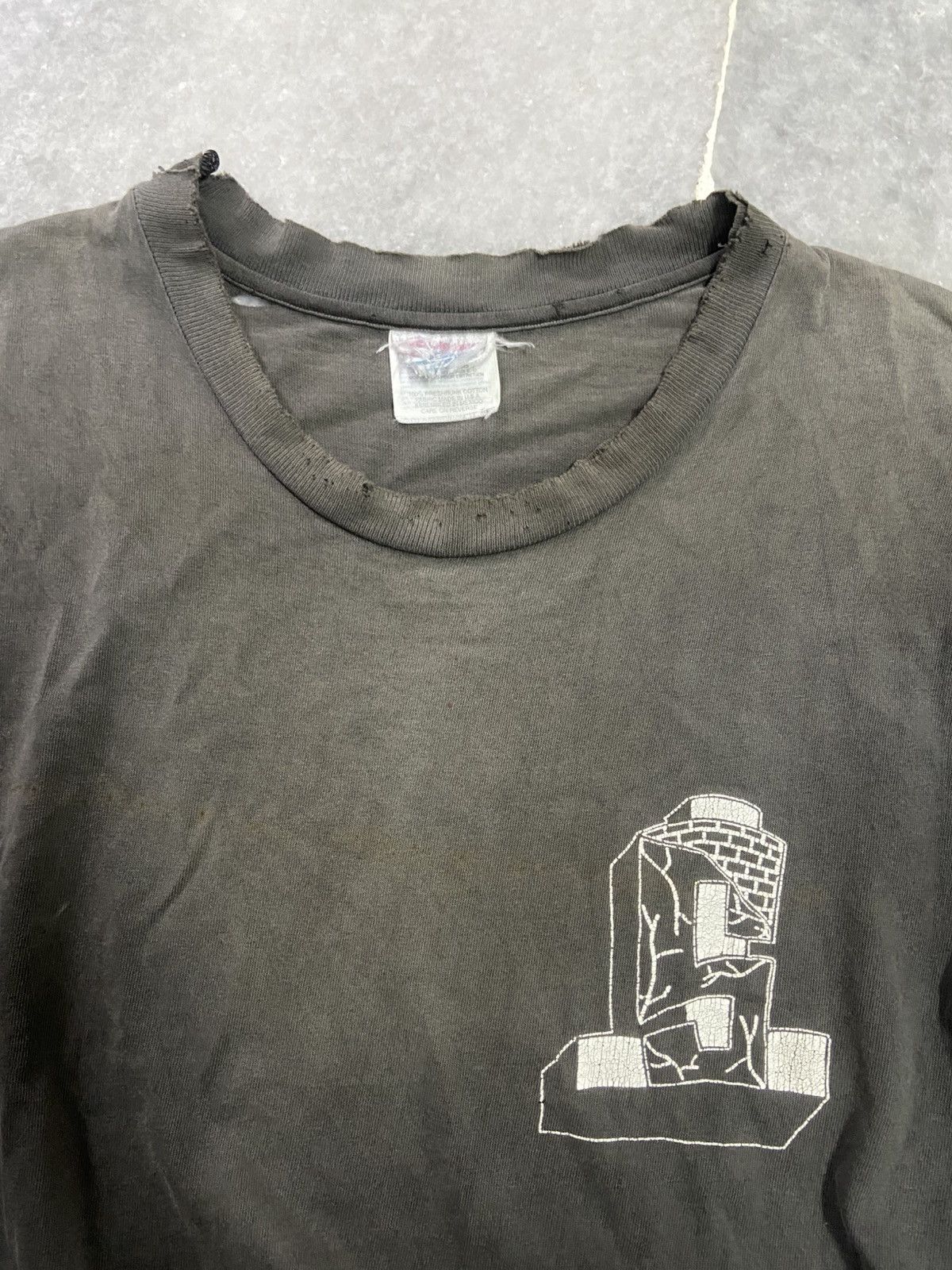 Band Tees Vintage 90s Suicidal Tendencies Punk Distressed Band Tee Size US M / EU 48-50 / 2 - 11 Thumbnail
