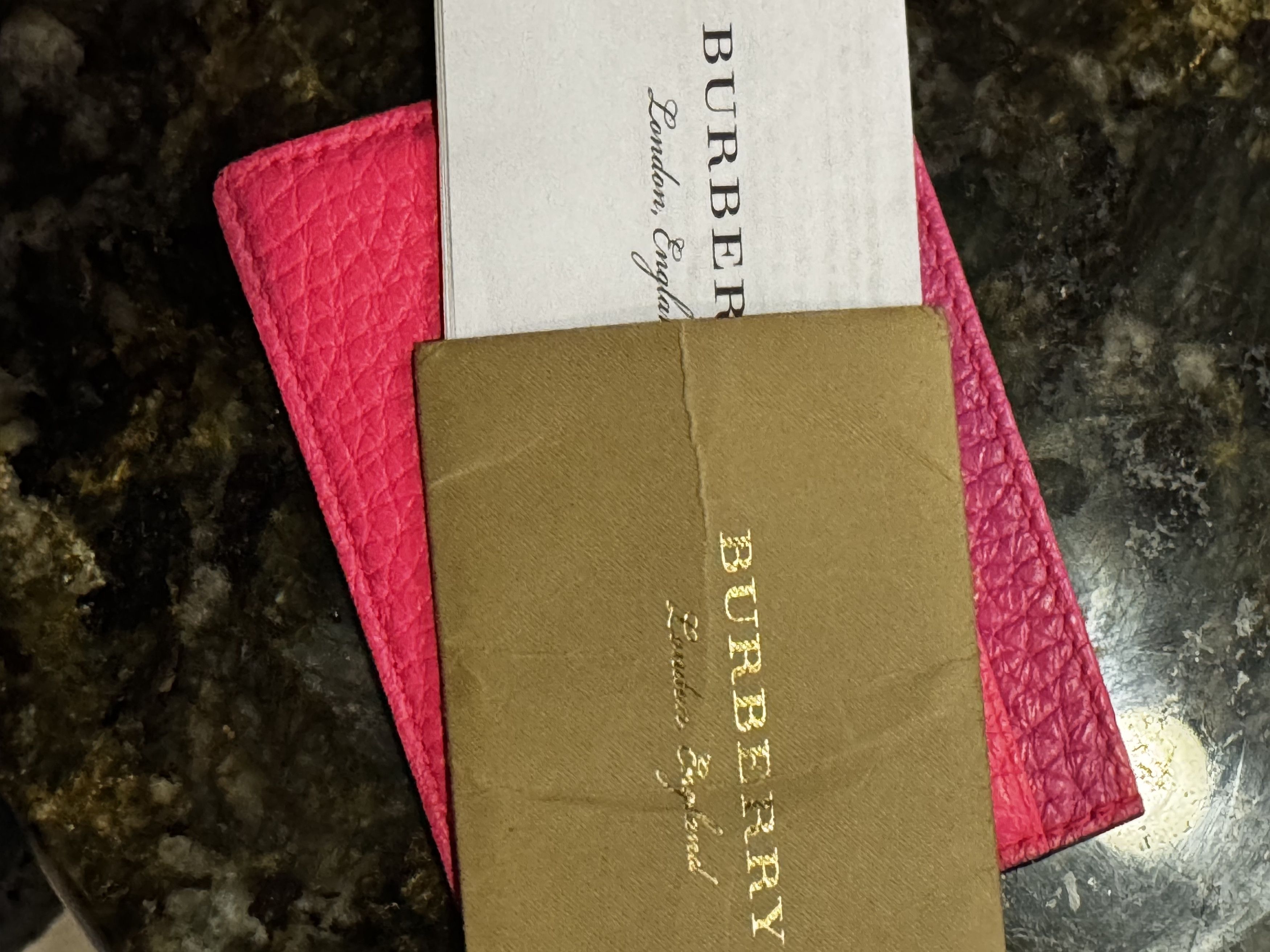 Burberry Burberry Leather Card Holder – Fuchsia / Rare Colour Variant Size ONE SIZE - 3 Thumbnail