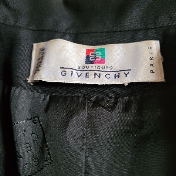 Givenchy Givenchy vintage short blazer golden buttons Size S / US 4 / IT 40 - 4 Thumbnail