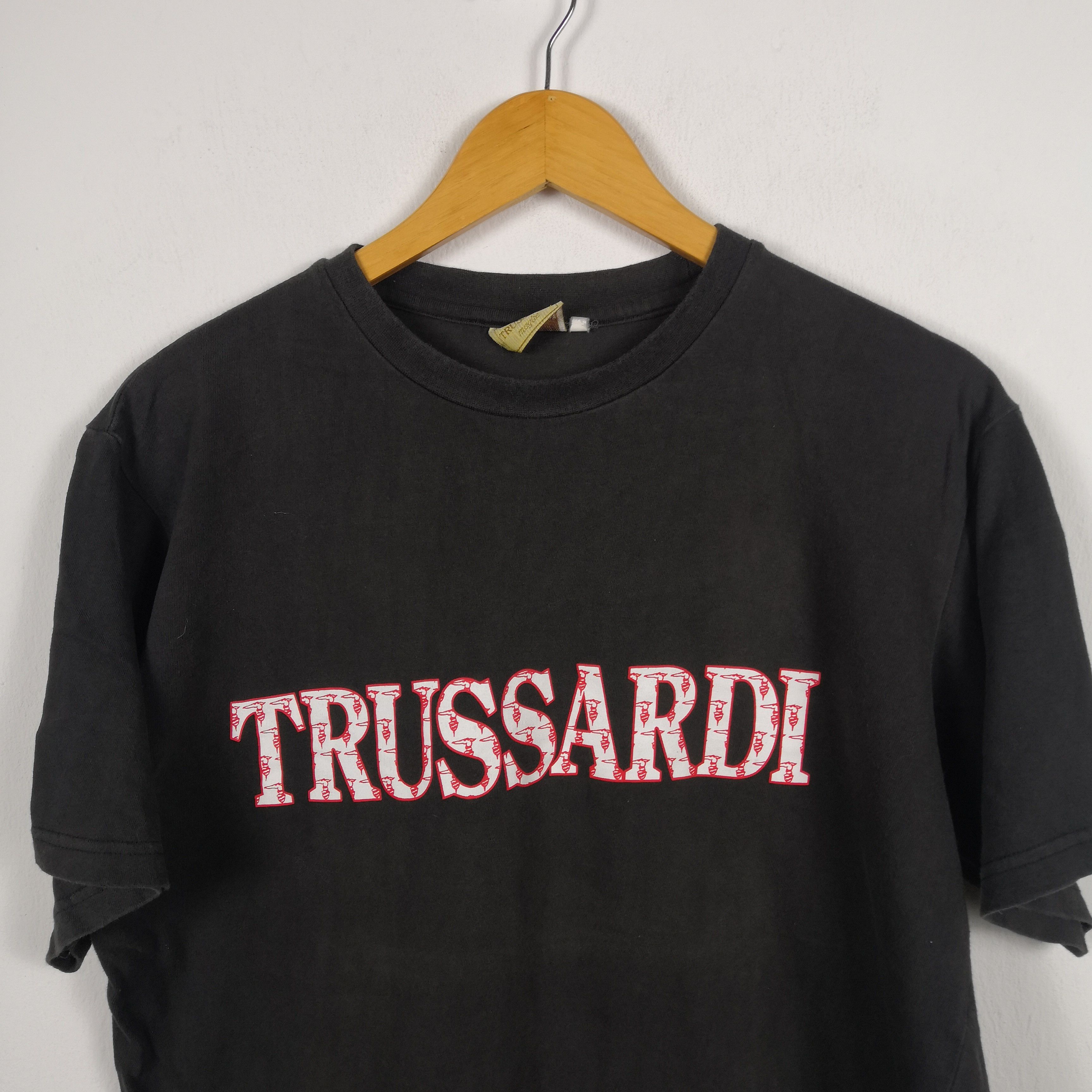 Trussardi Vintage 90s Trussardi T-Shirt Big Spell Out Crewneck Tees Size US L / EU 52-54 / 3 - 3 Thumbnail