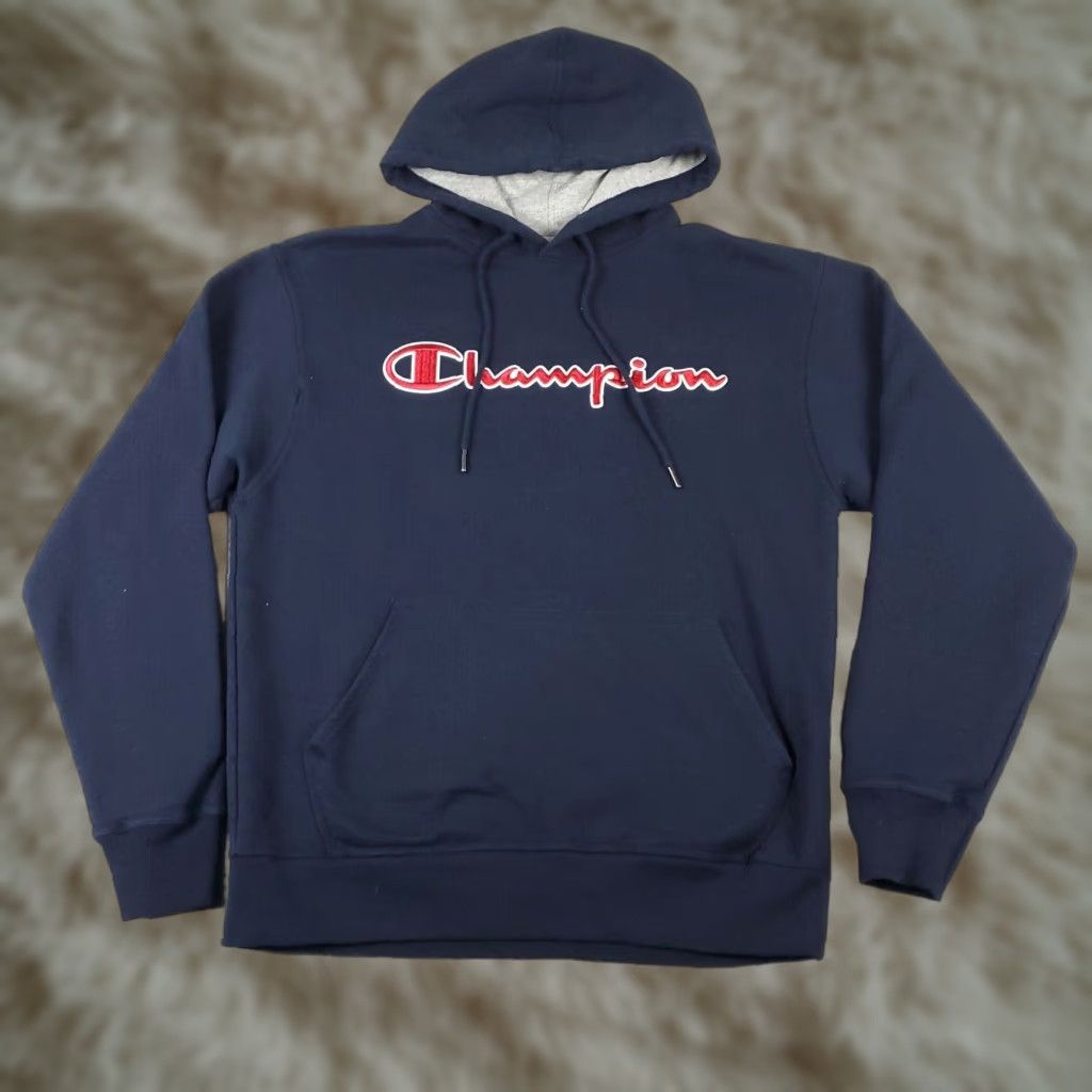 Champion VINTAGE Champion Hoodie Men Medium Navy Blue Pullover Sweatshirt Casual All Seasons Size US M / EU 48-50 / 2 - 1 Thumbnail