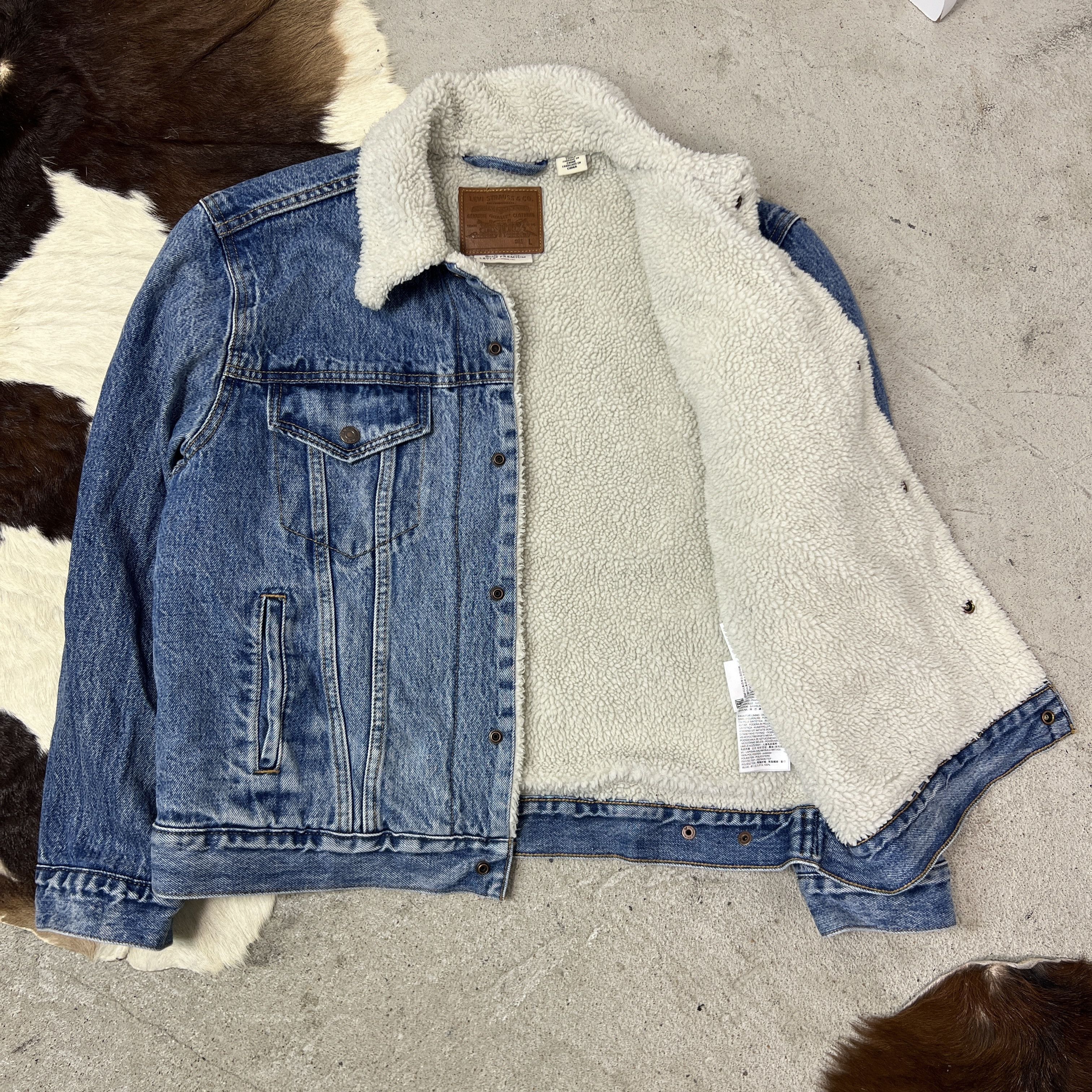 Levi's Vintage Denim Levi's Sherpa Washed Jeans Jacket 00s Size US L / EU 52-54 / 3 - 3 Thumbnail