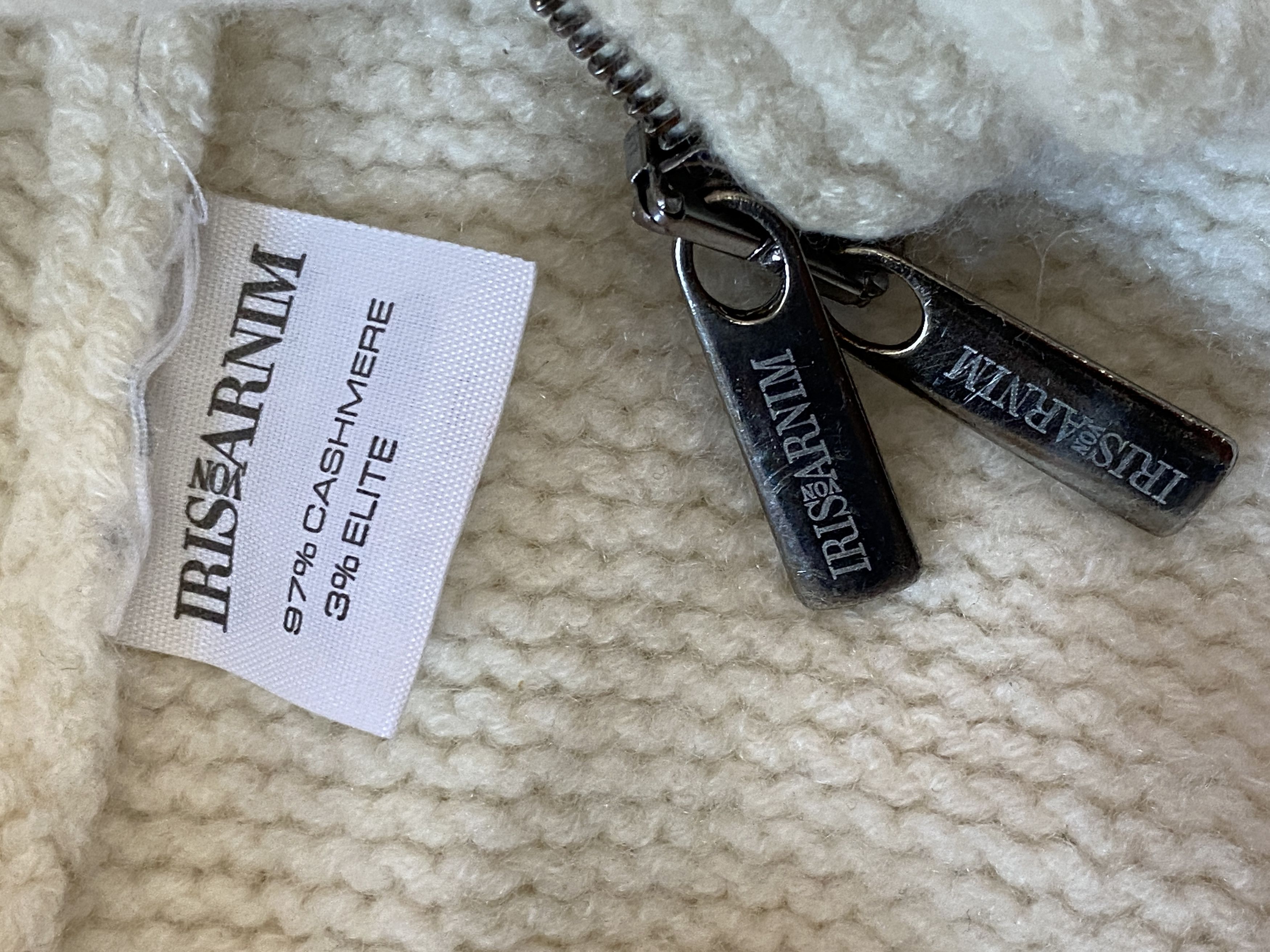 Iris von Arnim × Vintage Iris Von Arnim Vintage Women's Full Zip Cashmere Sweater - M Size M / US 6-8 / IT 42-44 - 6 Thumbnail