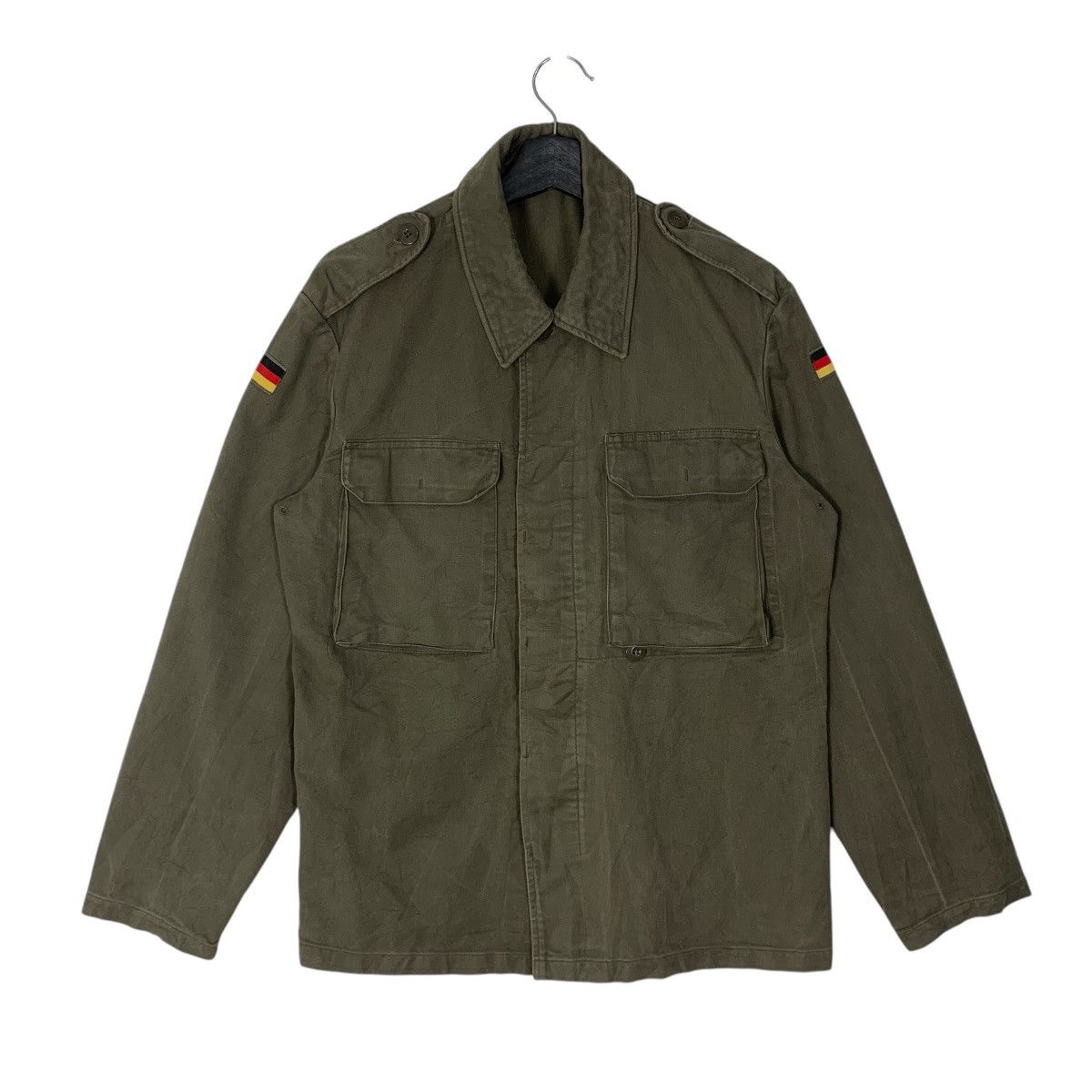 Vintage Vintage Germany army Military Clothing Light Button Jacket Size US M / EU 48-50 / 2 - 1 Thumbnail