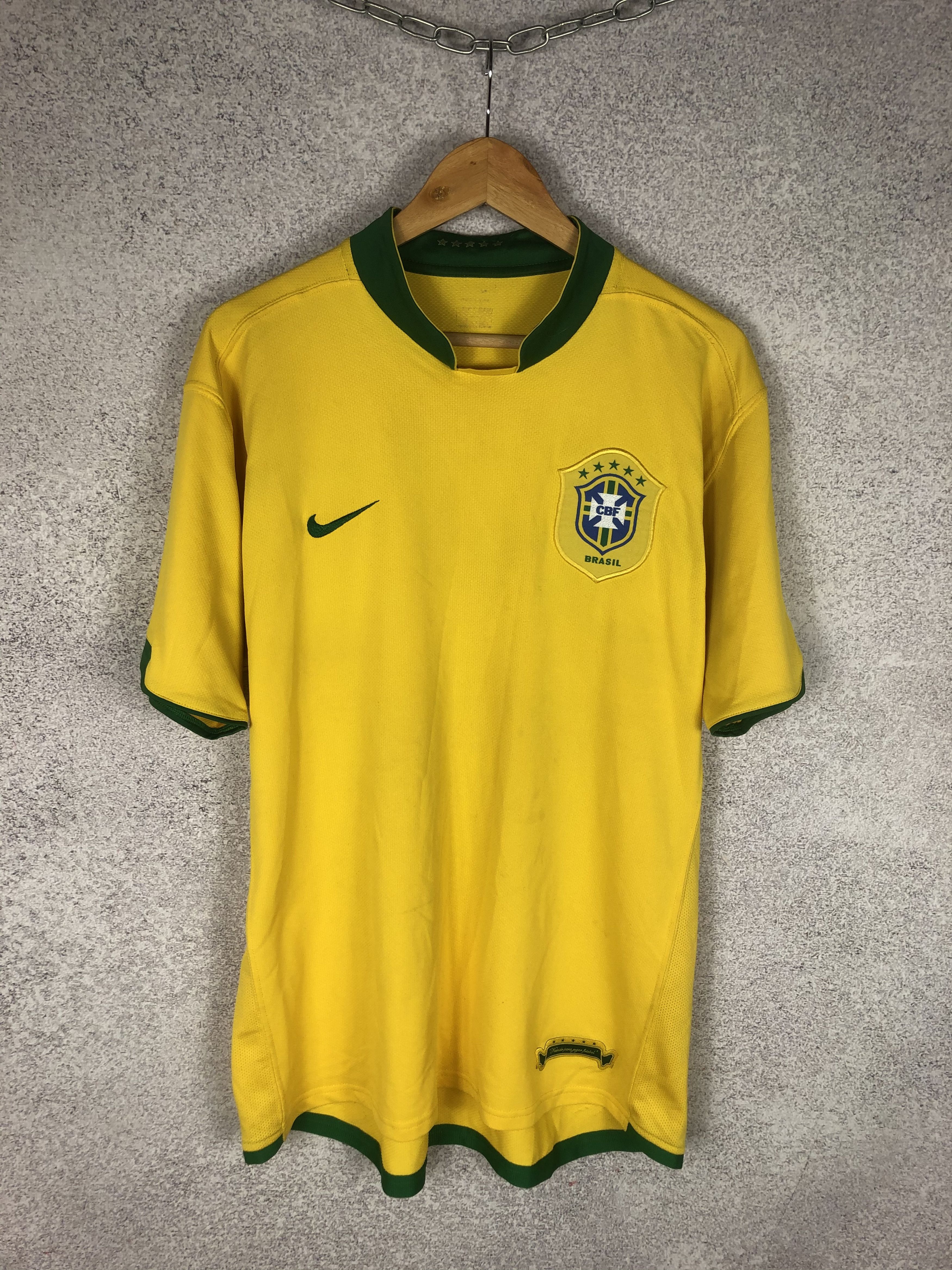 Nike Vintage Nike Brazil Home Soccer Jersey Football Shirt Size US XL / EU 56 / 4 - 1 Thumbnail