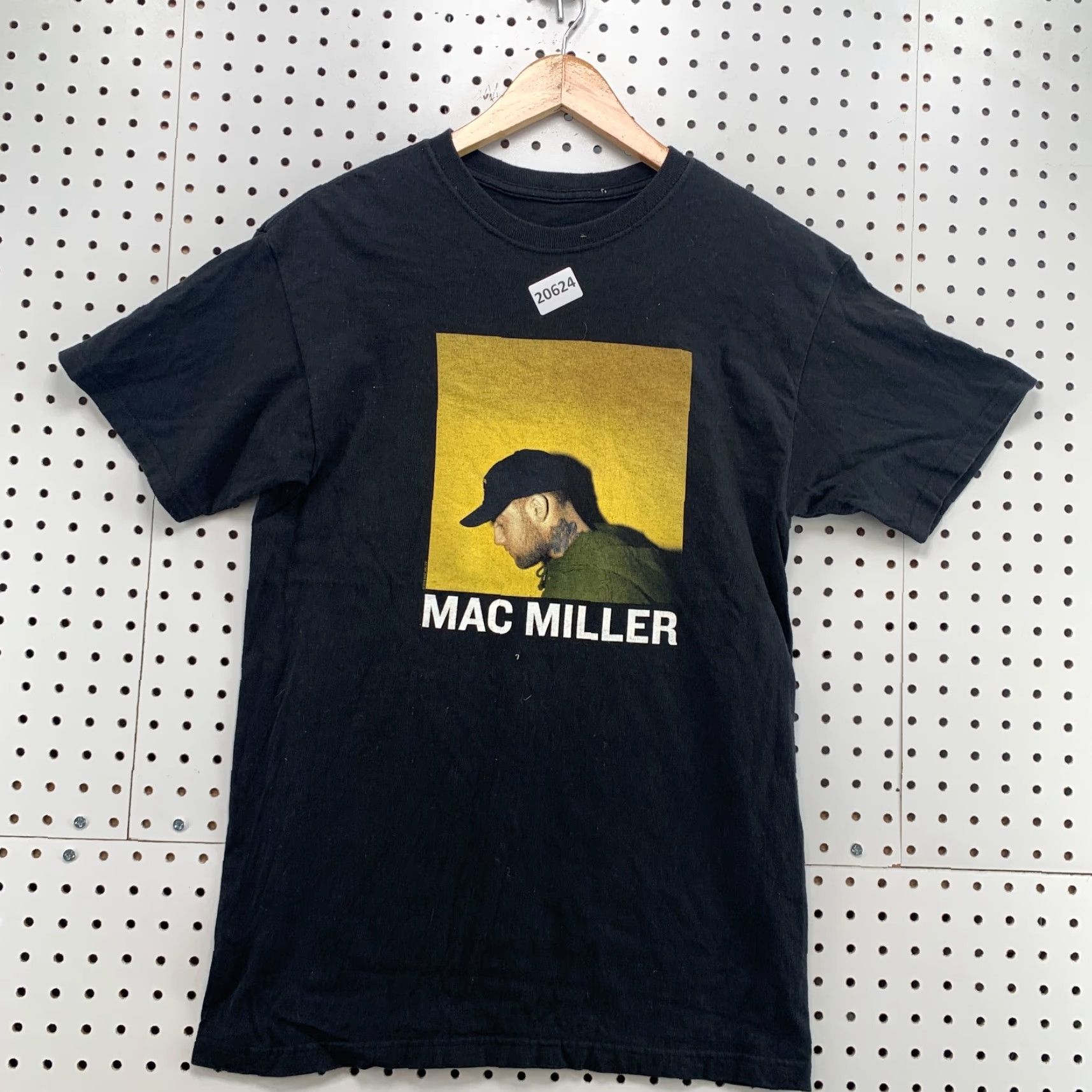 Vintage Mac Miller Shirt Adult Medium Black Portrait Graphic TEE Hip Hop Music Mens M Black 90s Event Theme Fans Size US M / EU 48-50 / 2 - 5 Thumbnail
