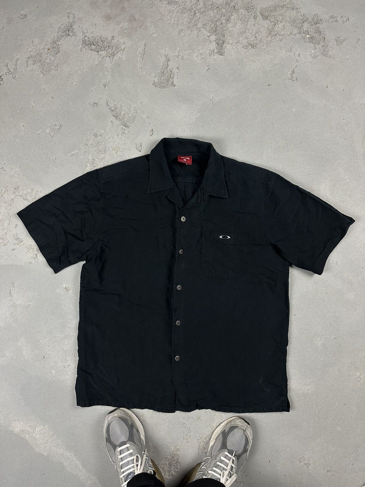 Oakley RARE! Oakley Vintage Nylon Black Shirt Metallic Logo Size US M / EU 48-50 / 2 - 1 Thumbnail