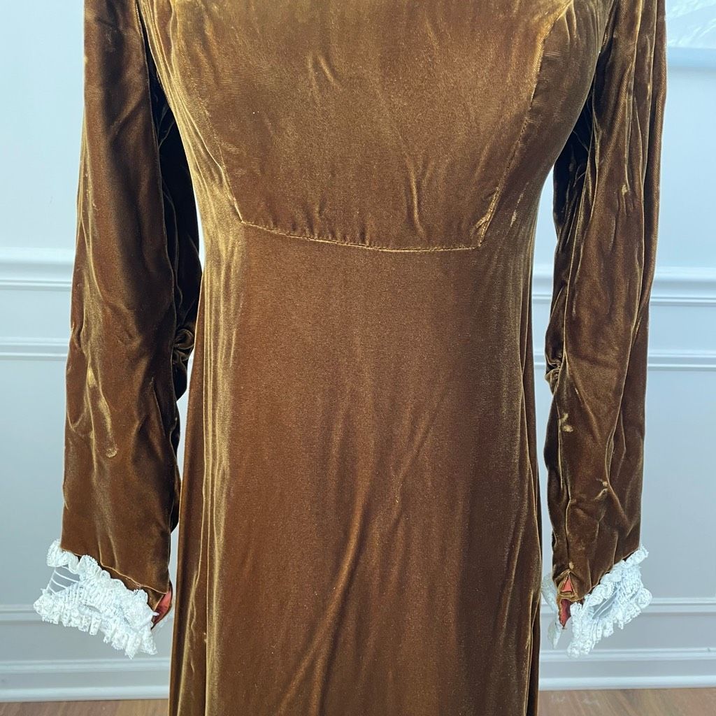 Vintage Vintage 70s Brown Velvet Maxi Dress Lace Collar Cuff XS Size XS / US 0-2 / IT 36-38 - 3 Thumbnail