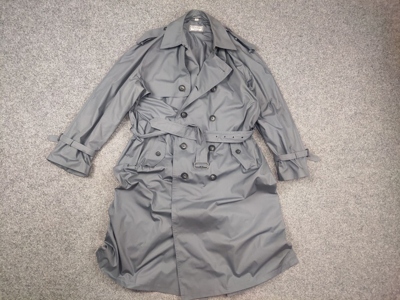Yves Saint Laurent Vintage 80's Archive Yves Saint Laurent trench coat Jacket Size US L / EU 52-54 / 3 - 9 Thumbnail