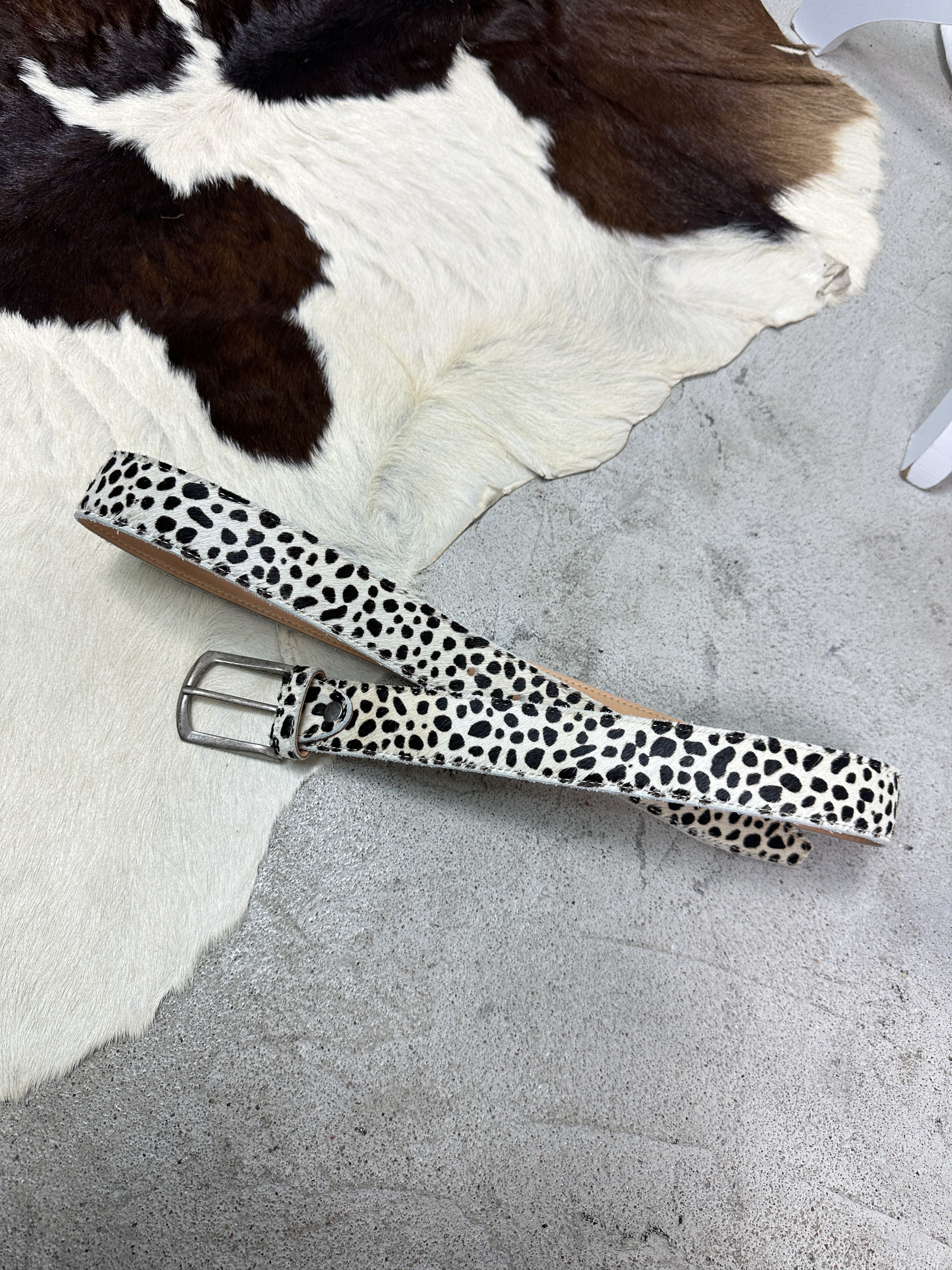 Vintage Vintage Cowhide Cheetah Dutch Handmade Belt Y2K Size ONE SIZE - 2 Thumbnail