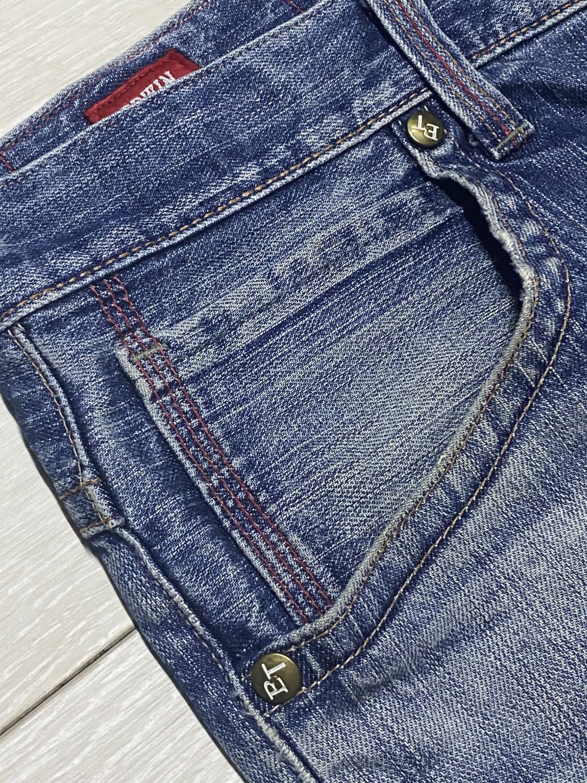 Edwin Japanese Brand Edwin Blue Trip Grunge Distressed Loose Jeans Size US 35 - 10 Thumbnail