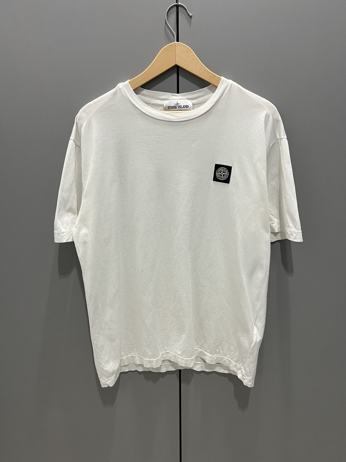 Stone Island Stone Island T-Shirt Size L Black Logo Patch Authentic Size US L / EU 52-54 / 3 - 7 Thumbnail