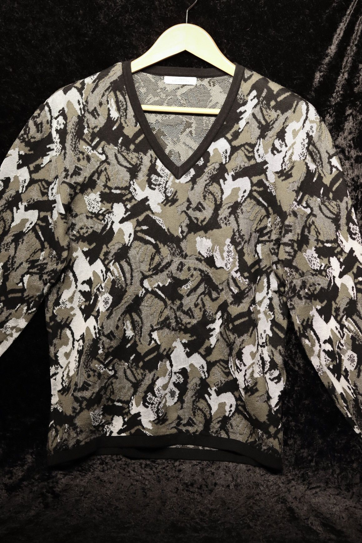 Versace × Versace Jeans Couture Versace V-Neck Sweater Size US L / EU 52-54 / 3 - 1 Thumbnail