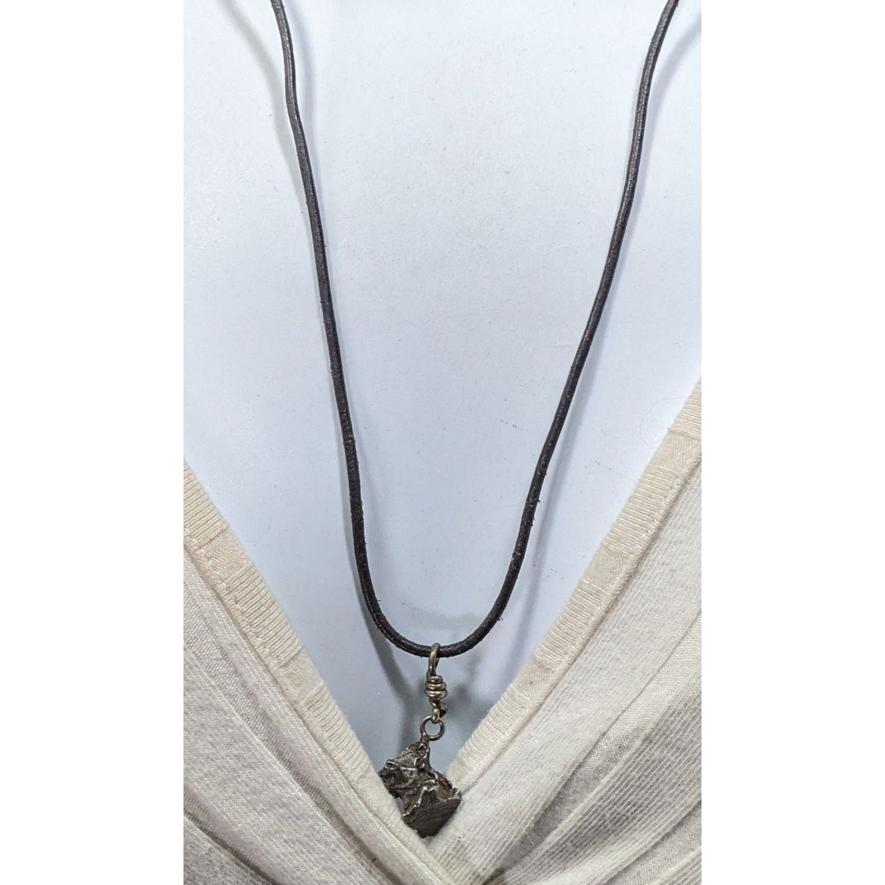 Other Unique Abstract Meteorite Chip Pendant Necklace Size ONE SIZE - 2 Thumbnail