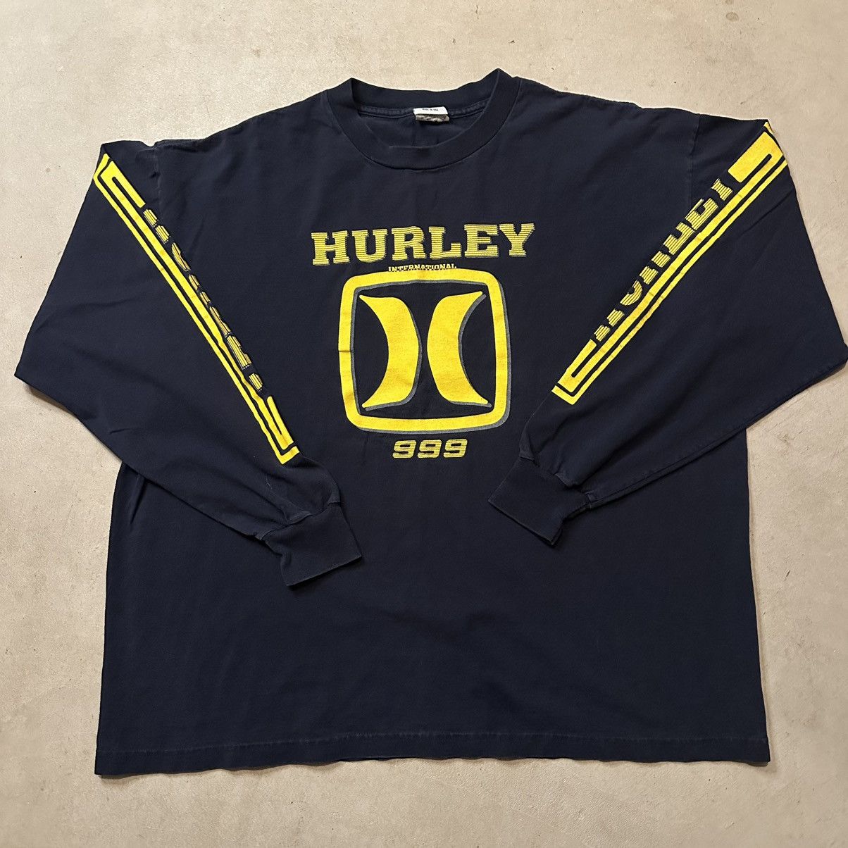 Hurley Vintage 1999 Navy Hurley 999 Surf Skater Long Sleeve Shirt Size US XL / EU 56 / 4 - 2 Thumbnail