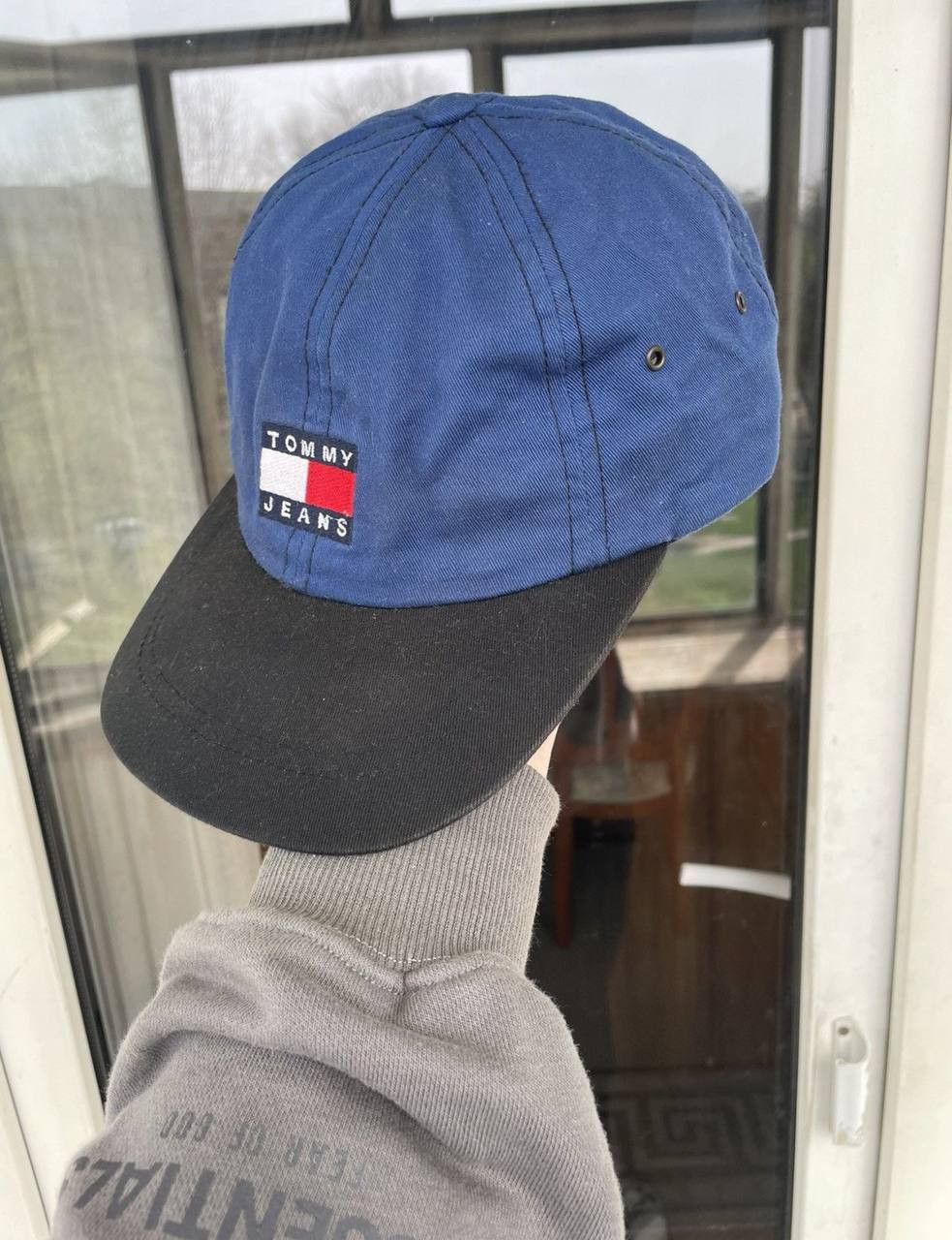 Tommy Hilfiger 90's Vintage Tommy Hilfiger Cap Size ONE SIZE - 3 Thumbnail