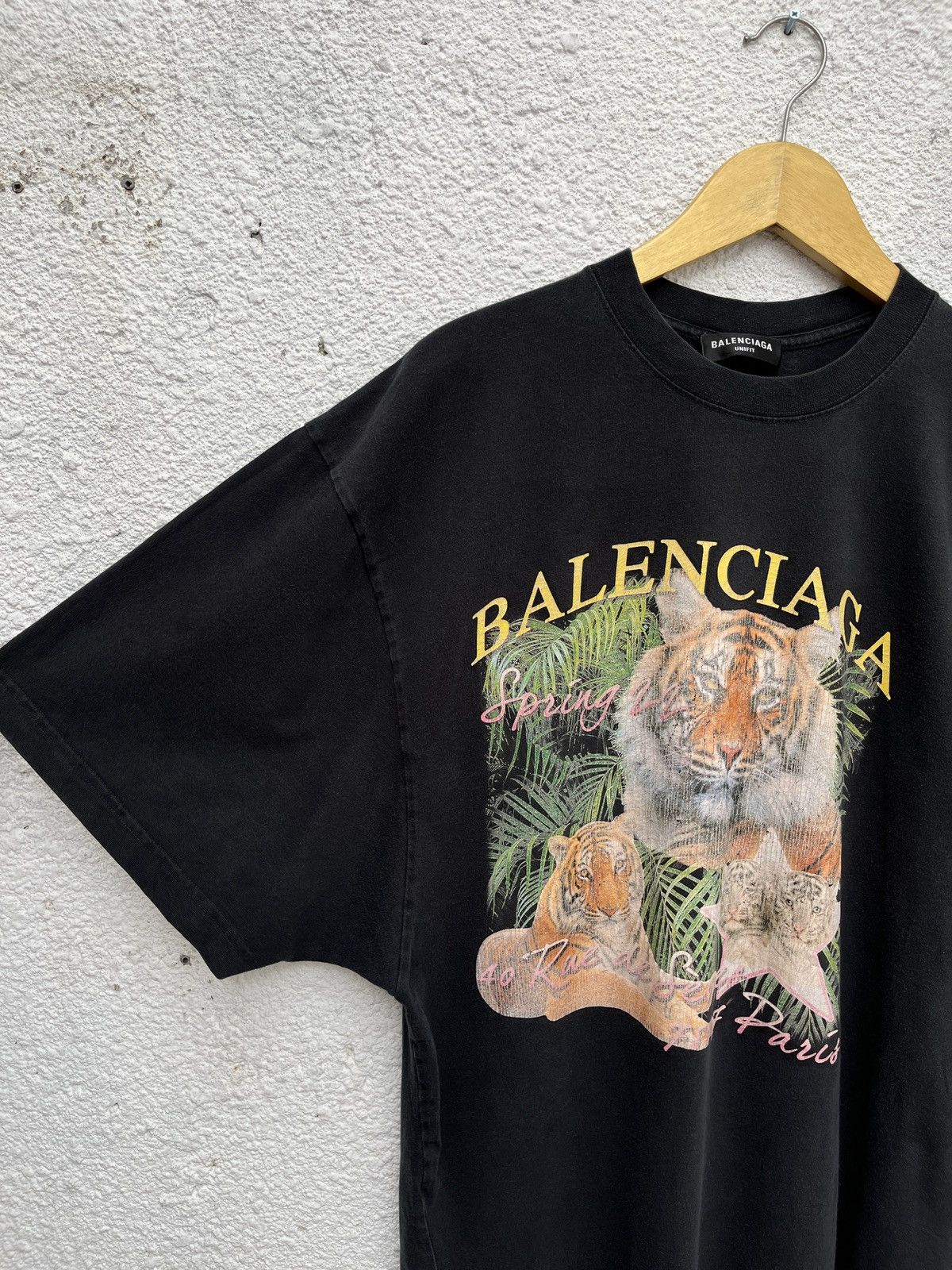 Balenciaga Balenciaga Year of The Tiger Oversized Tshirt Size US M / EU 48-50 / 2 - 3 Thumbnail